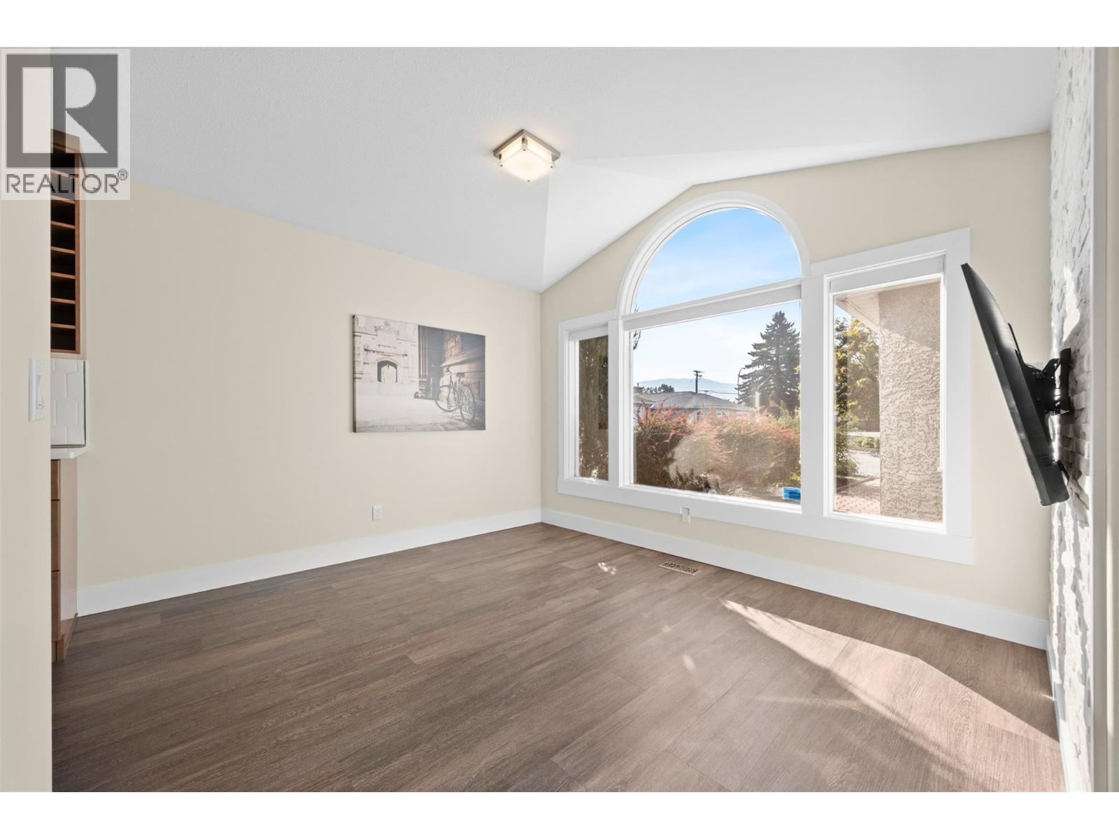 Picture for Unit #57, 1020 Lanfranco  Road