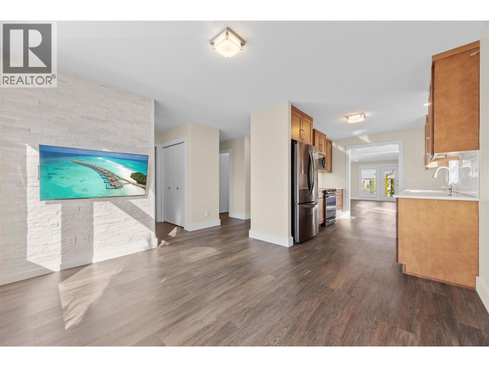 Picture for Unit #57, 1020 Lanfranco  Road https://www.cirrealty.ca/reb/bc/7/10363387_7.jpg