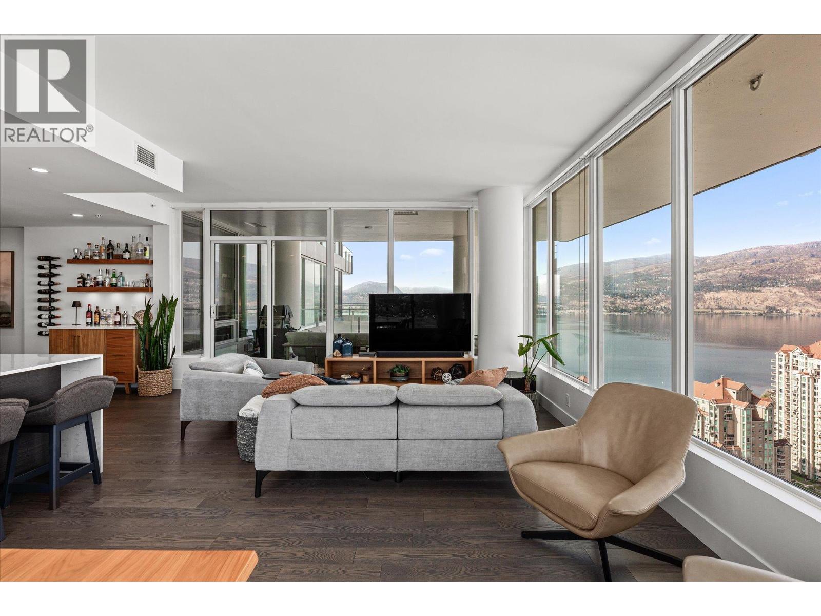 Picture for Unit #2906, 1191 Sunset  Drive https://www.cirrealty.ca/reb/bc/7/10363547_20.jpg