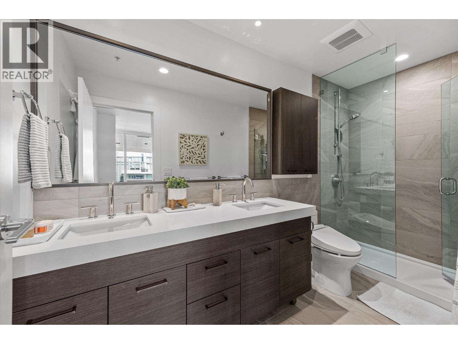 Picture for Unit #2906, 1191 Sunset  Drive https://www.cirrealty.ca/reb/bc/7/10363547_25.jpg