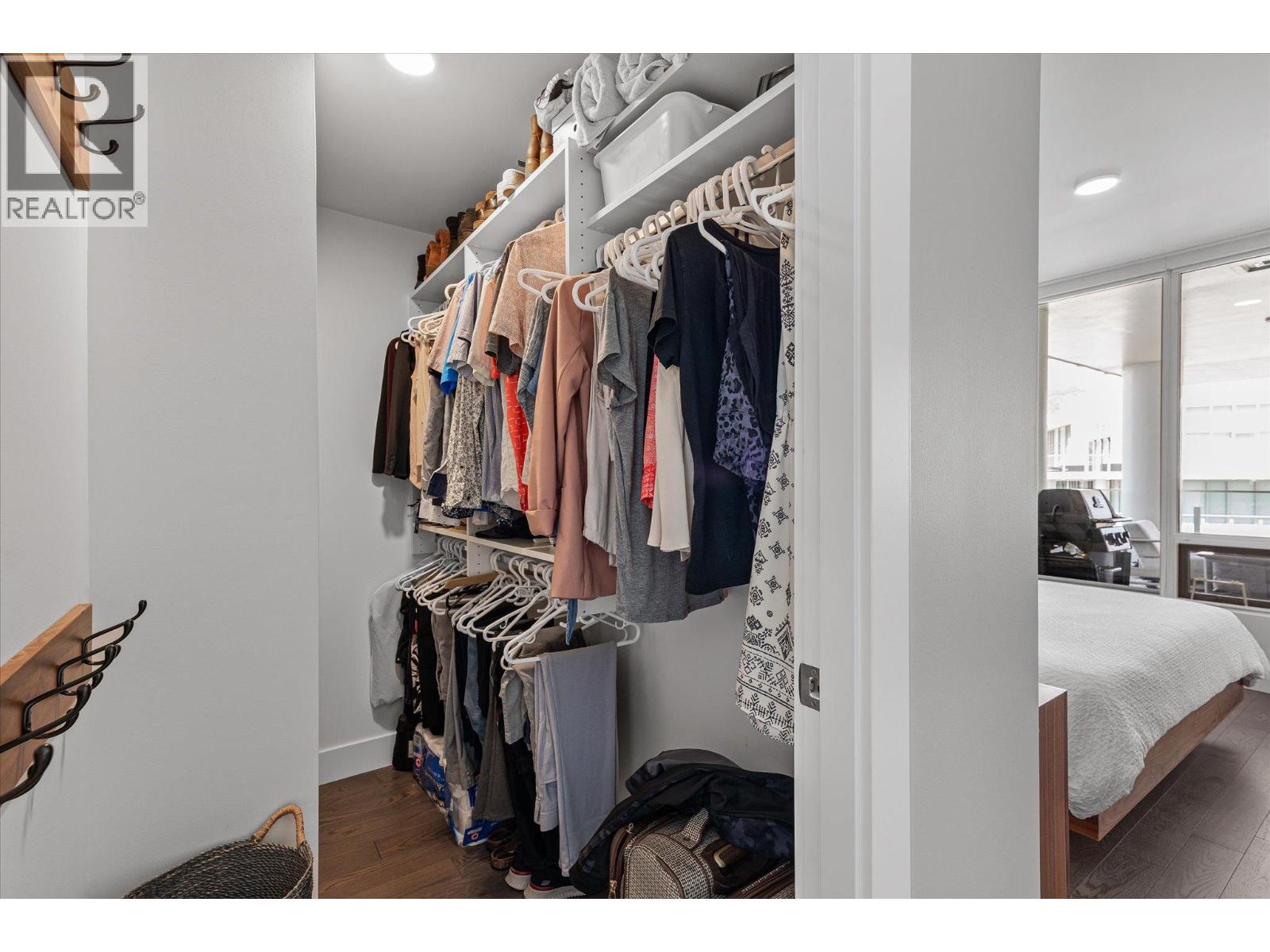 Picture for Unit #2906, 1191 Sunset  Drive https://www.cirrealty.ca/reb/bc/7/10363547_27.jpg