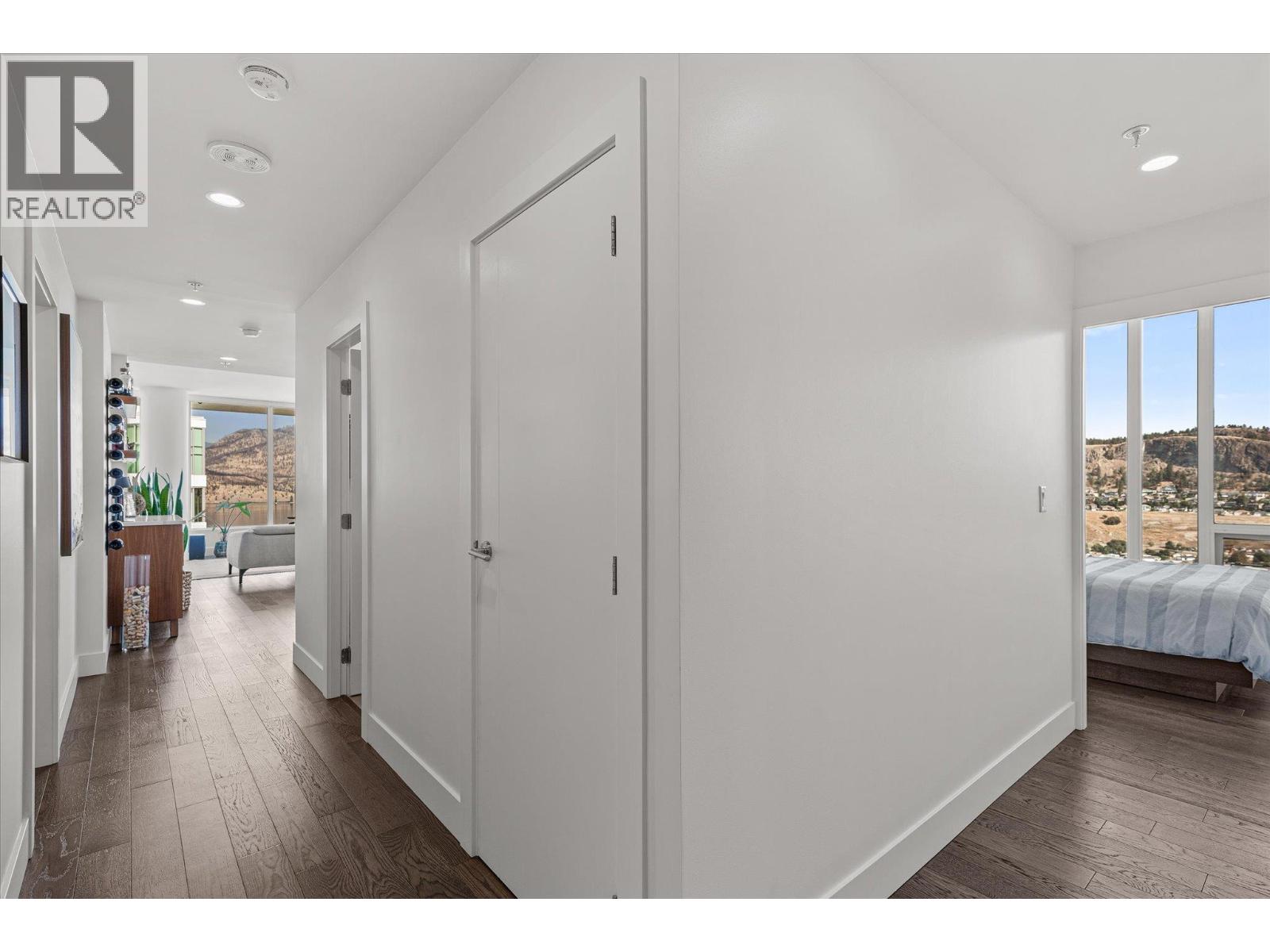 Picture for Unit #2906, 1191 Sunset  Drive https://www.cirrealty.ca/reb/bc/7/10363547_28.jpg