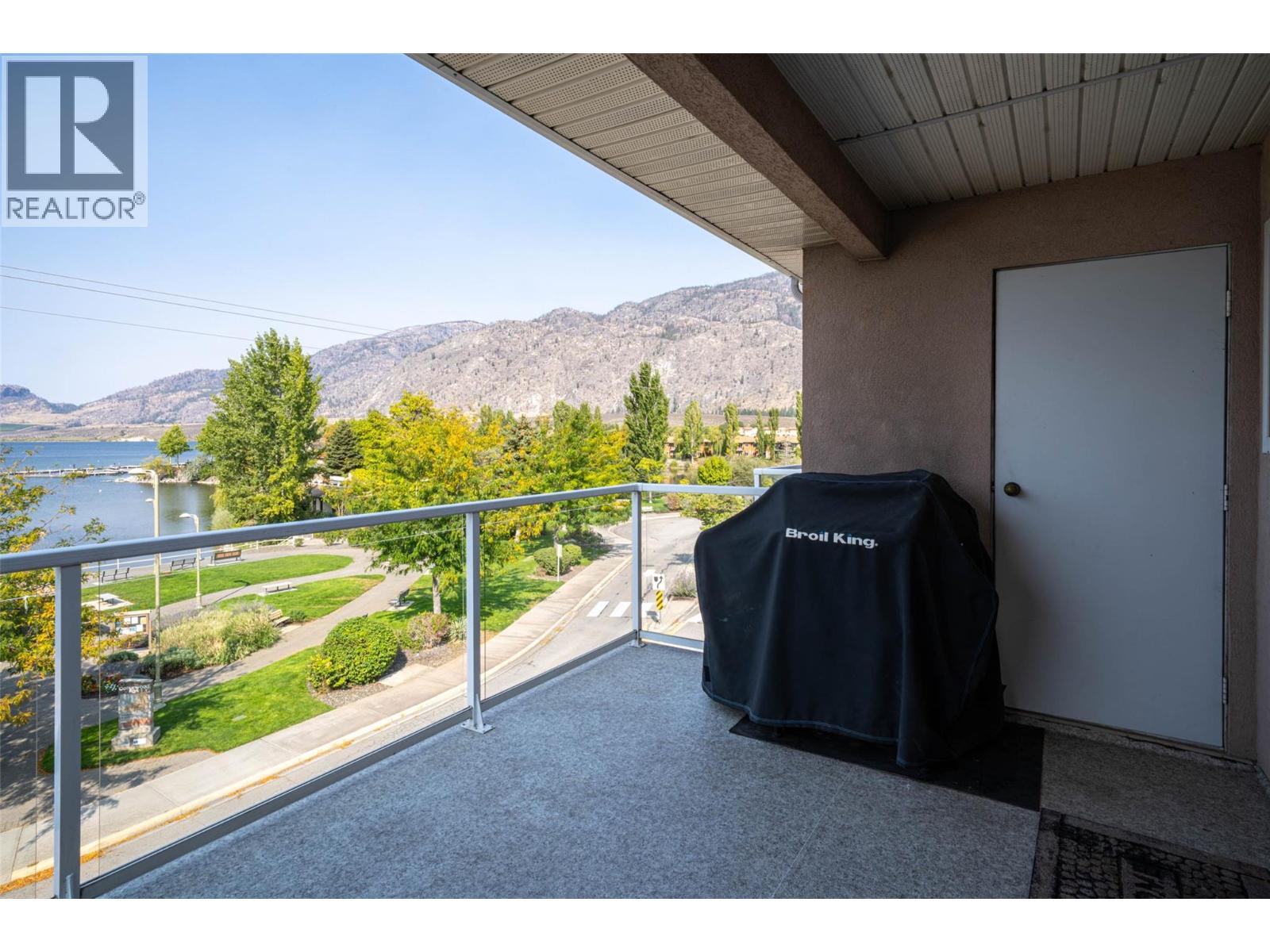 Picture for Unit #300, 6805 COTTONWOOD  Drive