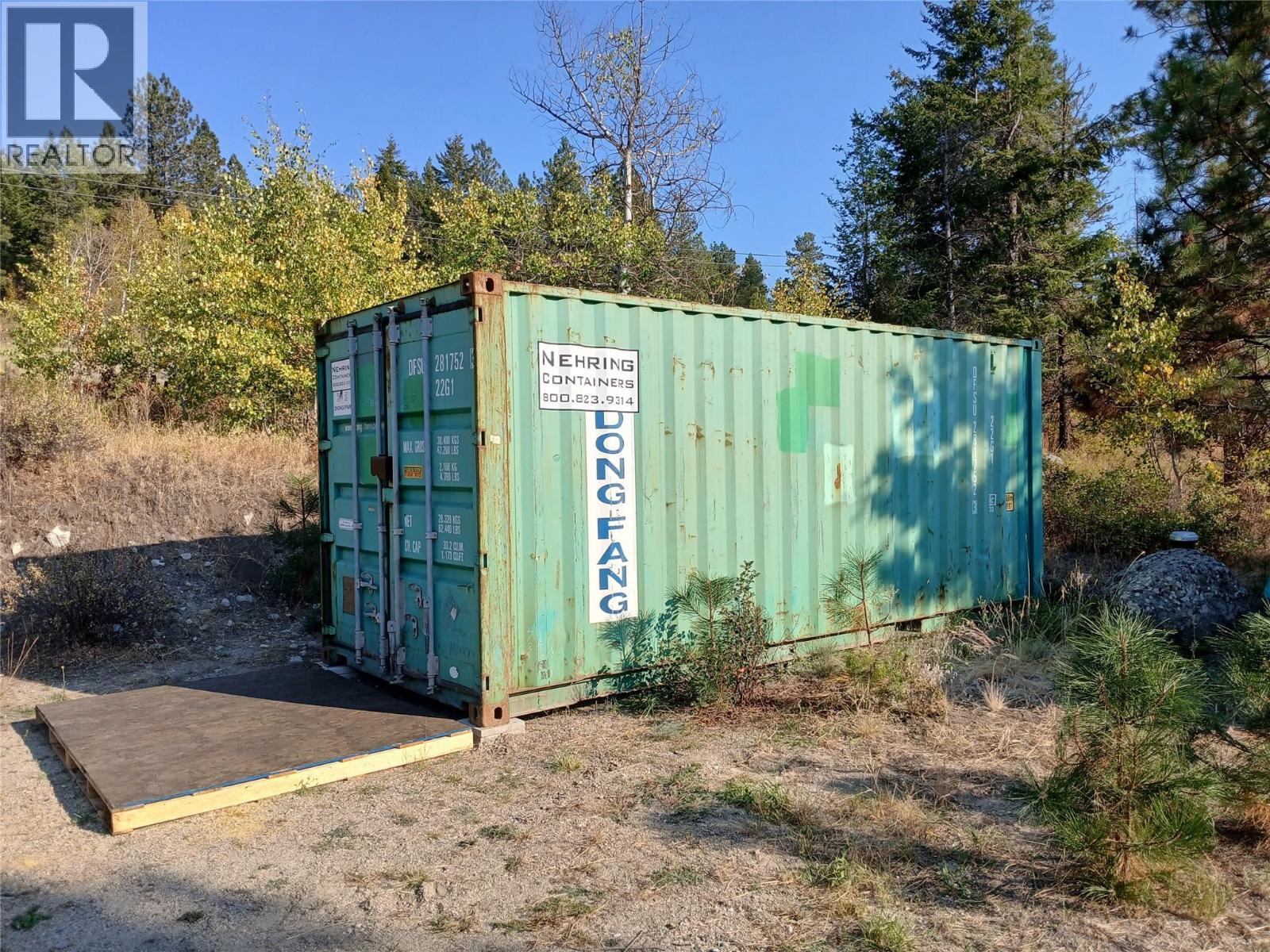 Picture for 550 PEREGRINE  Drive https://www.cirrealty.ca/reb/bc/7/10363907_8.jpg