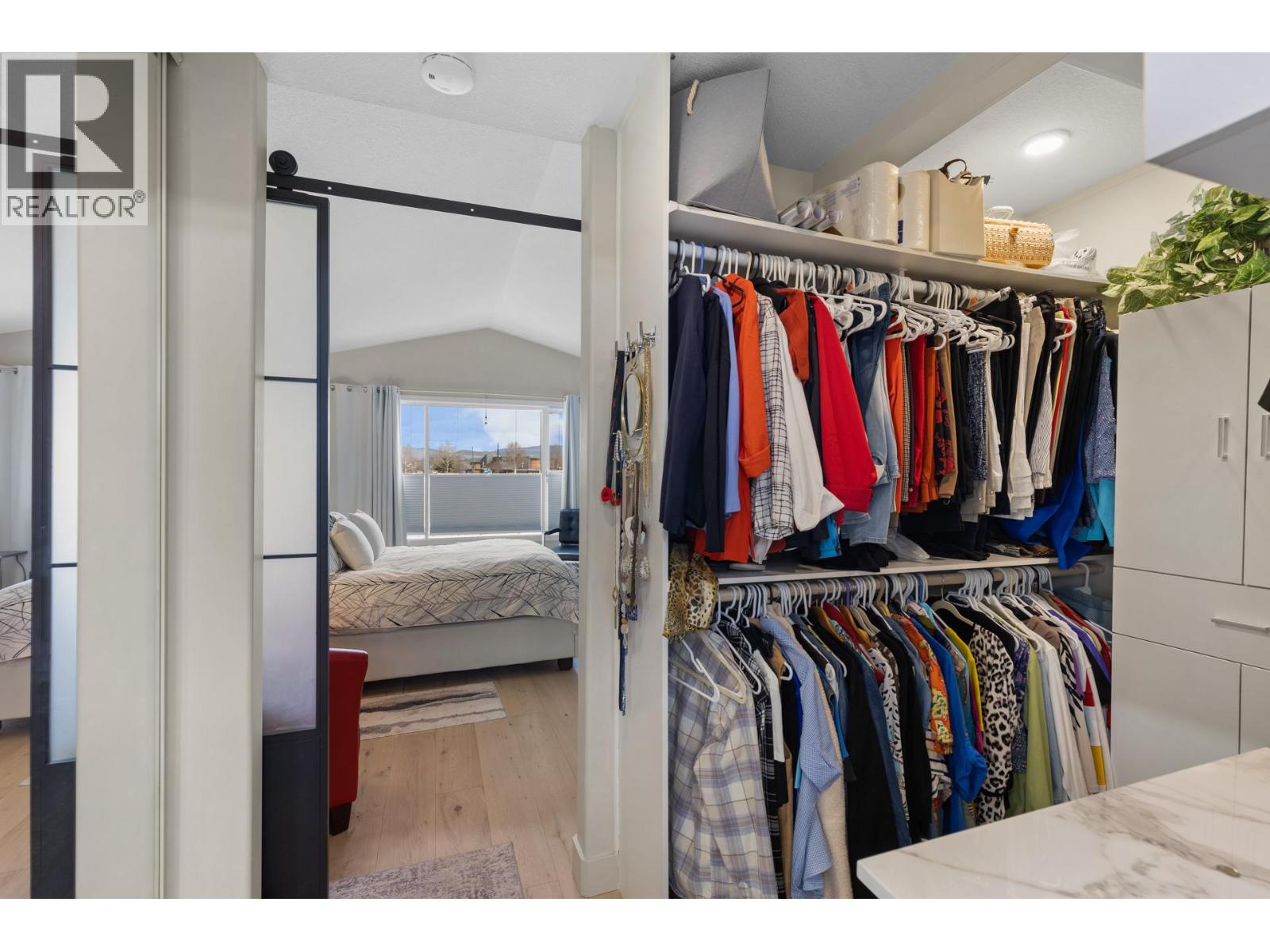 Picture for Unit #9, 1020 Lanfranco  Road https://www.cirrealty.ca/reb/bc/7/10363927_18.jpg