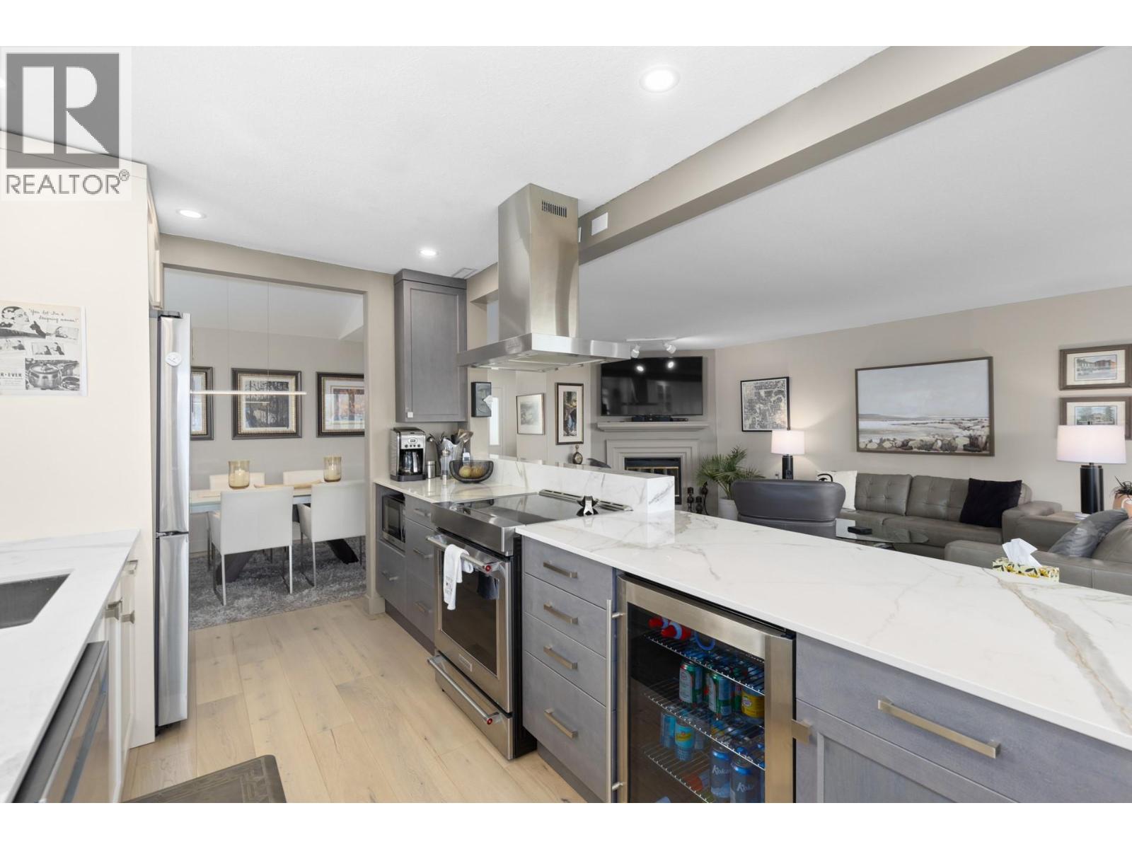 Picture for Unit #9, 1020 Lanfranco  Road https://www.cirrealty.ca/reb/bc/7/10363927_9.jpg