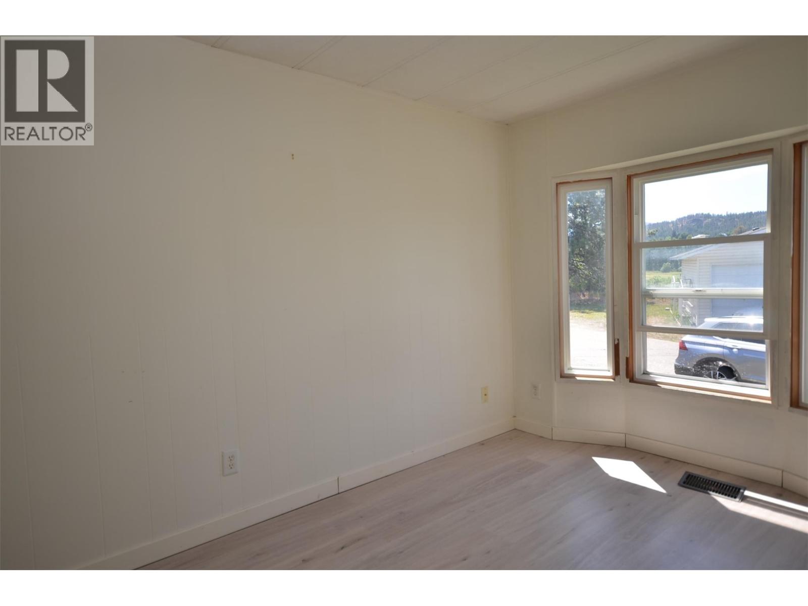 Picture for Unit #36, 9020 Jim Bailey  Road https://www.cirrealty.ca/reb/bc/7/10363947_23.jpg