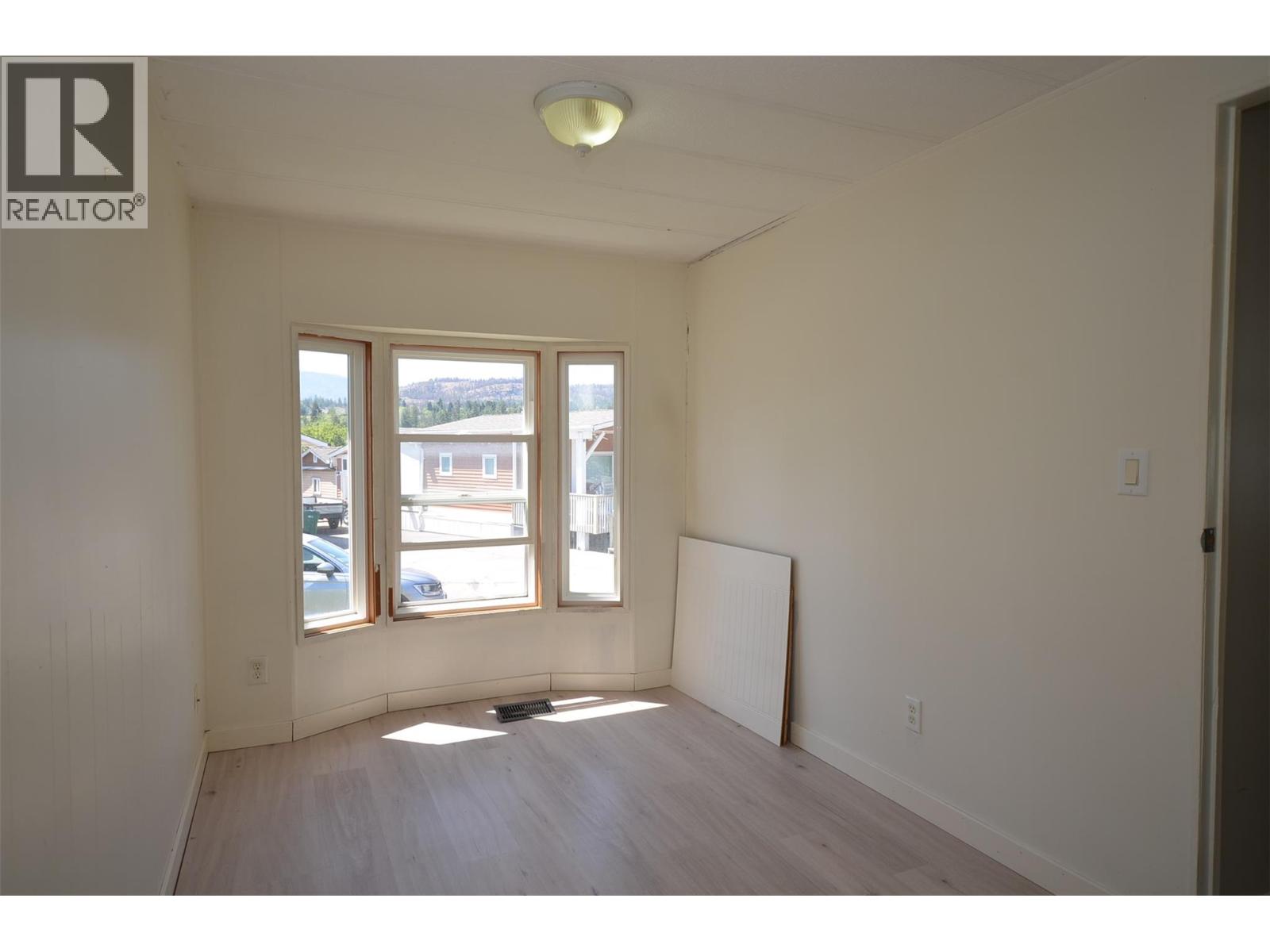 Picture for Unit #36, 9020 Jim Bailey  Road https://www.cirrealty.ca/reb/bc/7/10363947_24.jpg