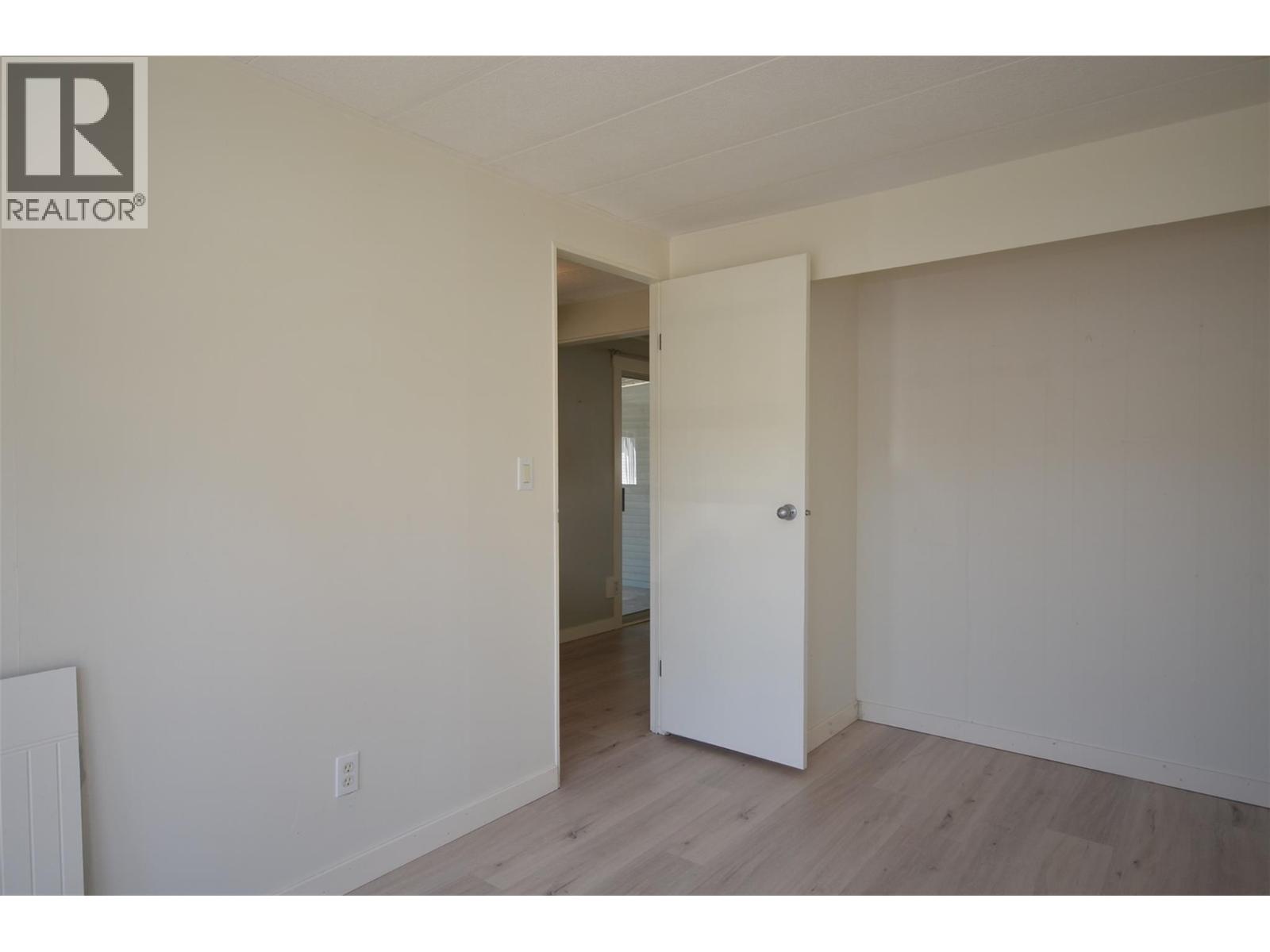 Picture for Unit #36, 9020 Jim Bailey  Road https://www.cirrealty.ca/reb/bc/7/10363947_25.jpg