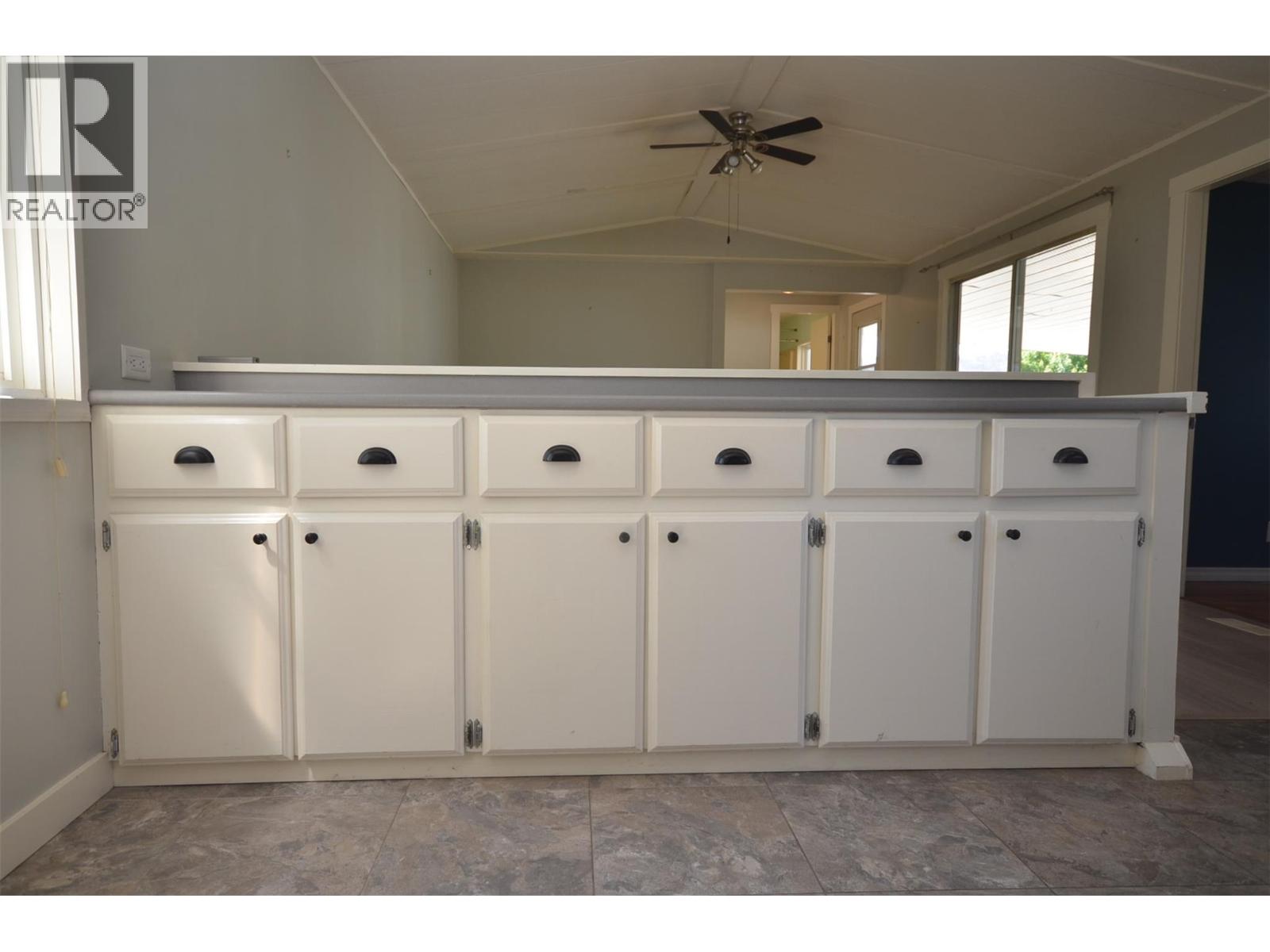 Picture for Unit #36, 9020 Jim Bailey  Road https://www.cirrealty.ca/reb/bc/7/10363947_31.jpg