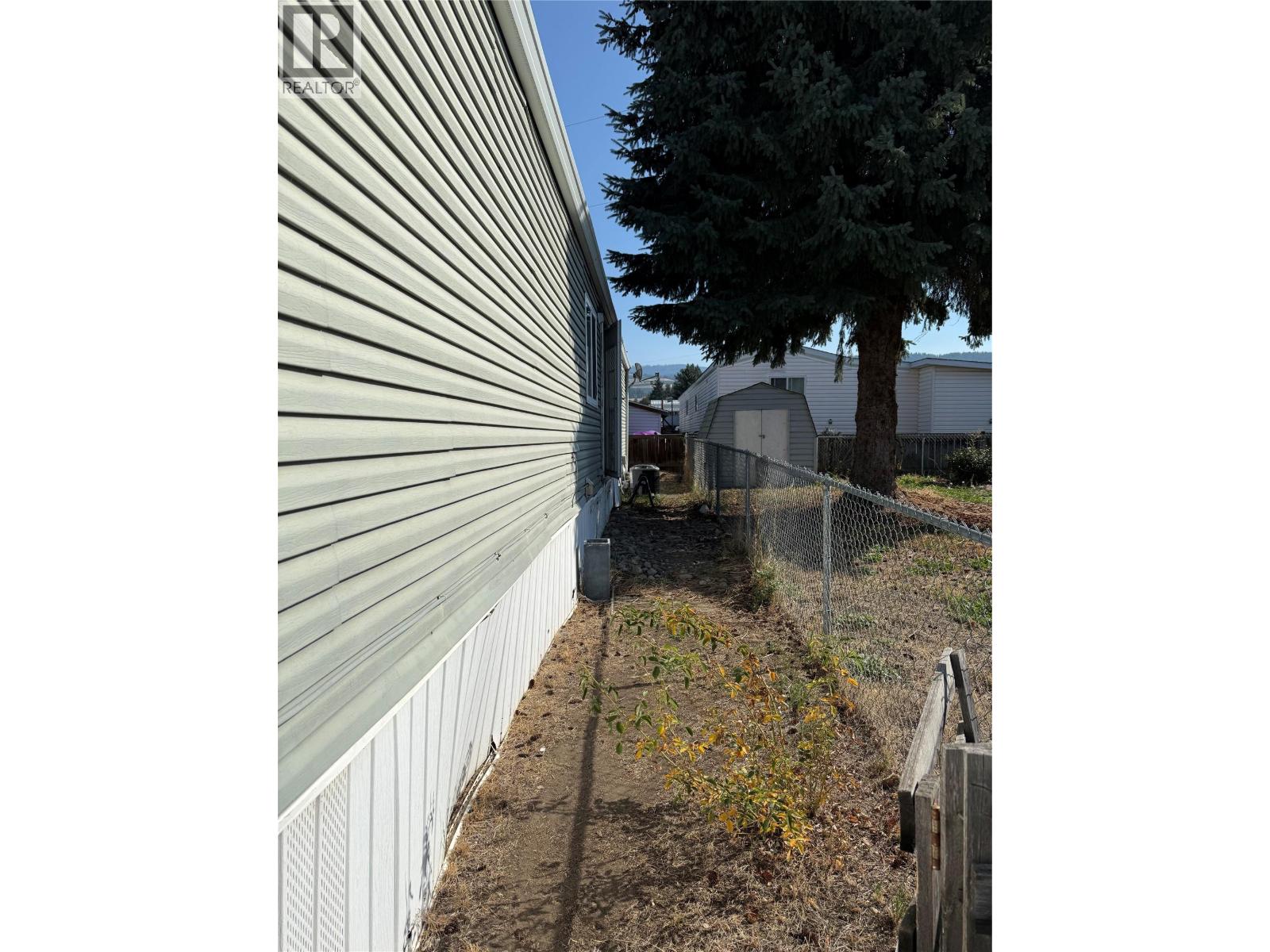 Picture for Unit #36, 9020 Jim Bailey  Road https://www.cirrealty.ca/reb/bc/7/10363947_40.jpg