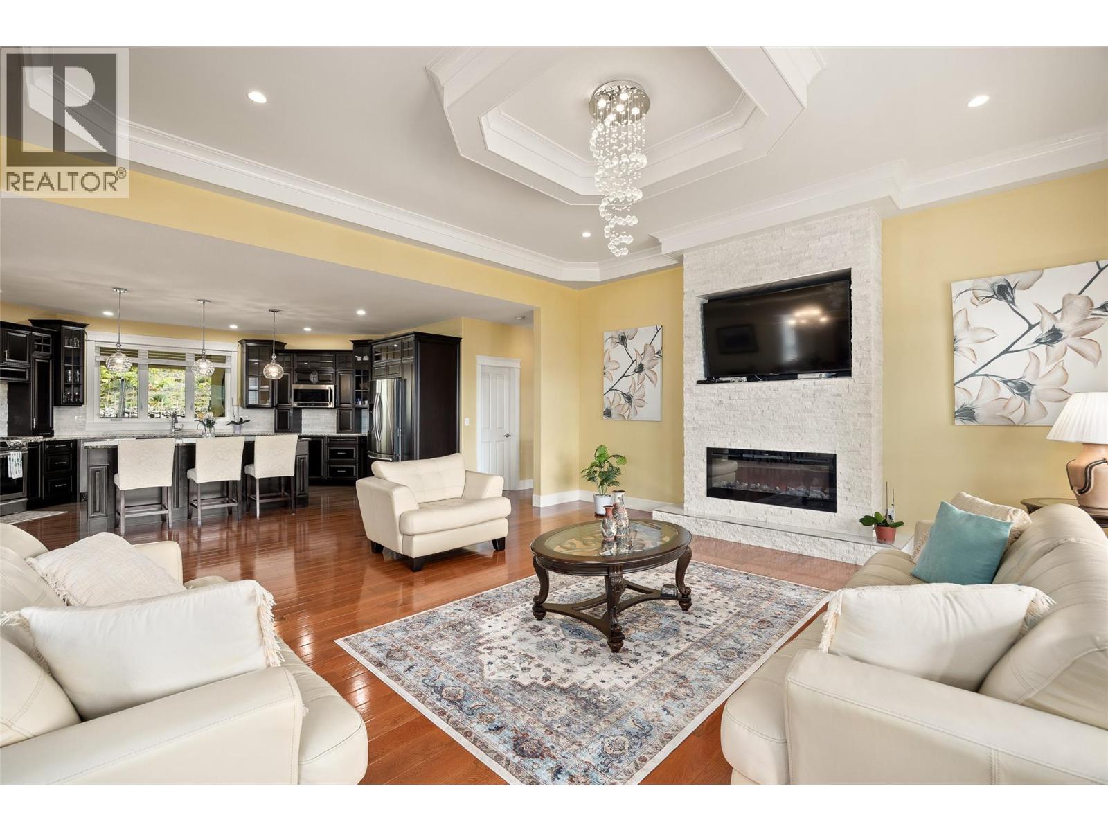 Picture for 5661 Jasper  Way https://www.cirrealty.ca/reb/bc/7/10363987_13.jpg