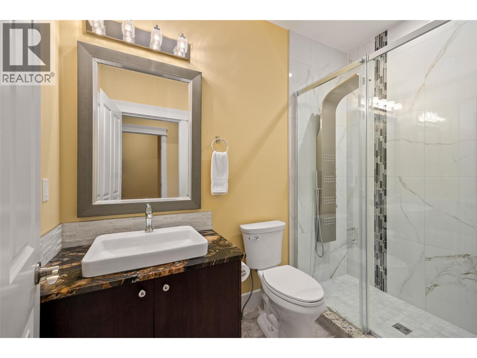 Picture for 5661 Jasper  Way https://www.cirrealty.ca/reb/bc/7/10363987_36.jpg