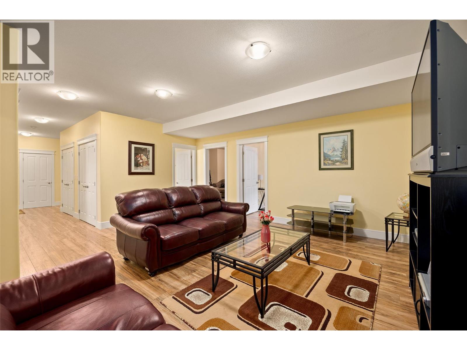 Picture for 5661 Jasper  Way https://www.cirrealty.ca/reb/bc/7/10363987_40.jpg