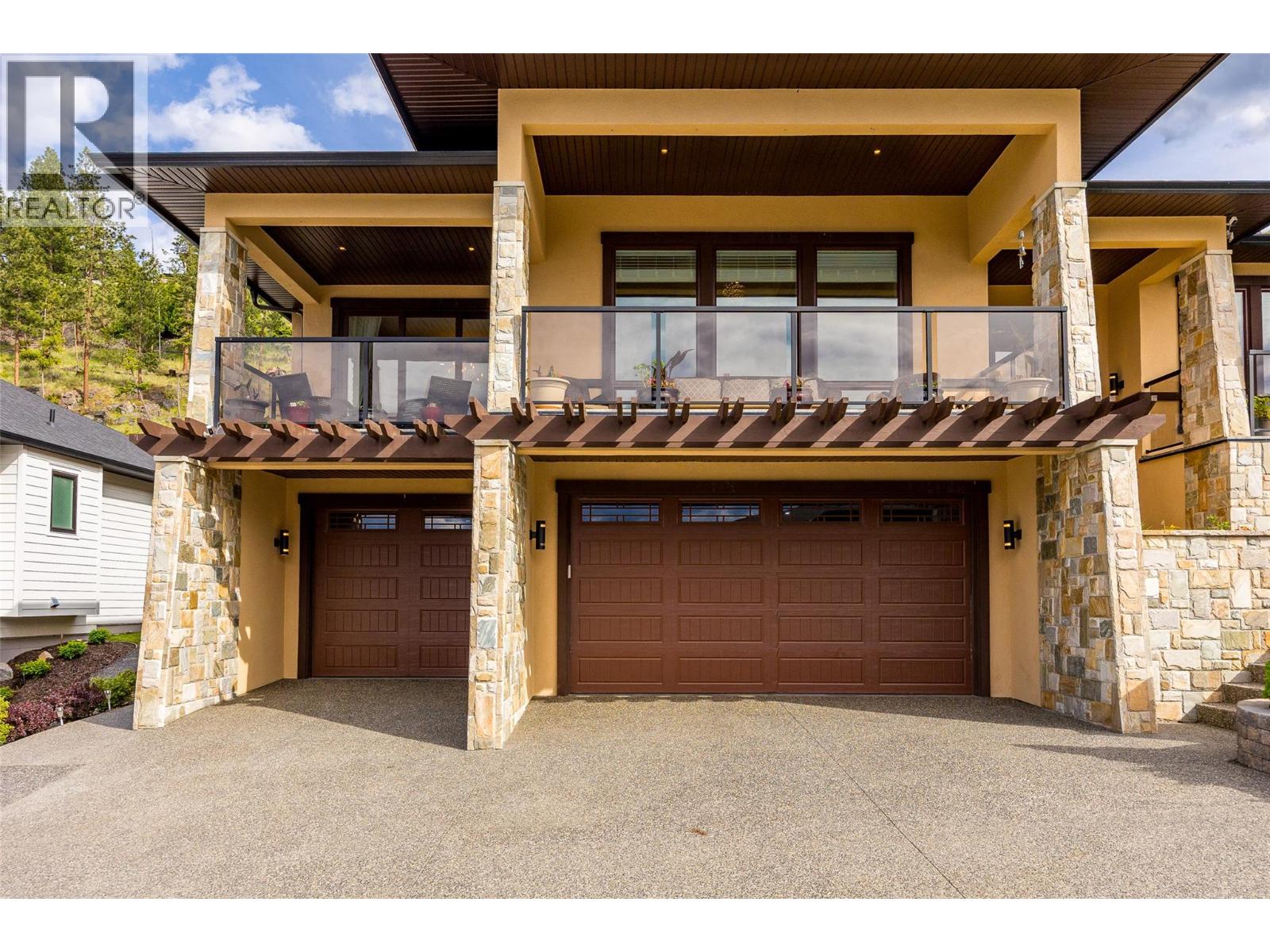 Picture for 5661 Jasper  Way https://www.cirrealty.ca/reb/bc/7/10363987_9.jpg