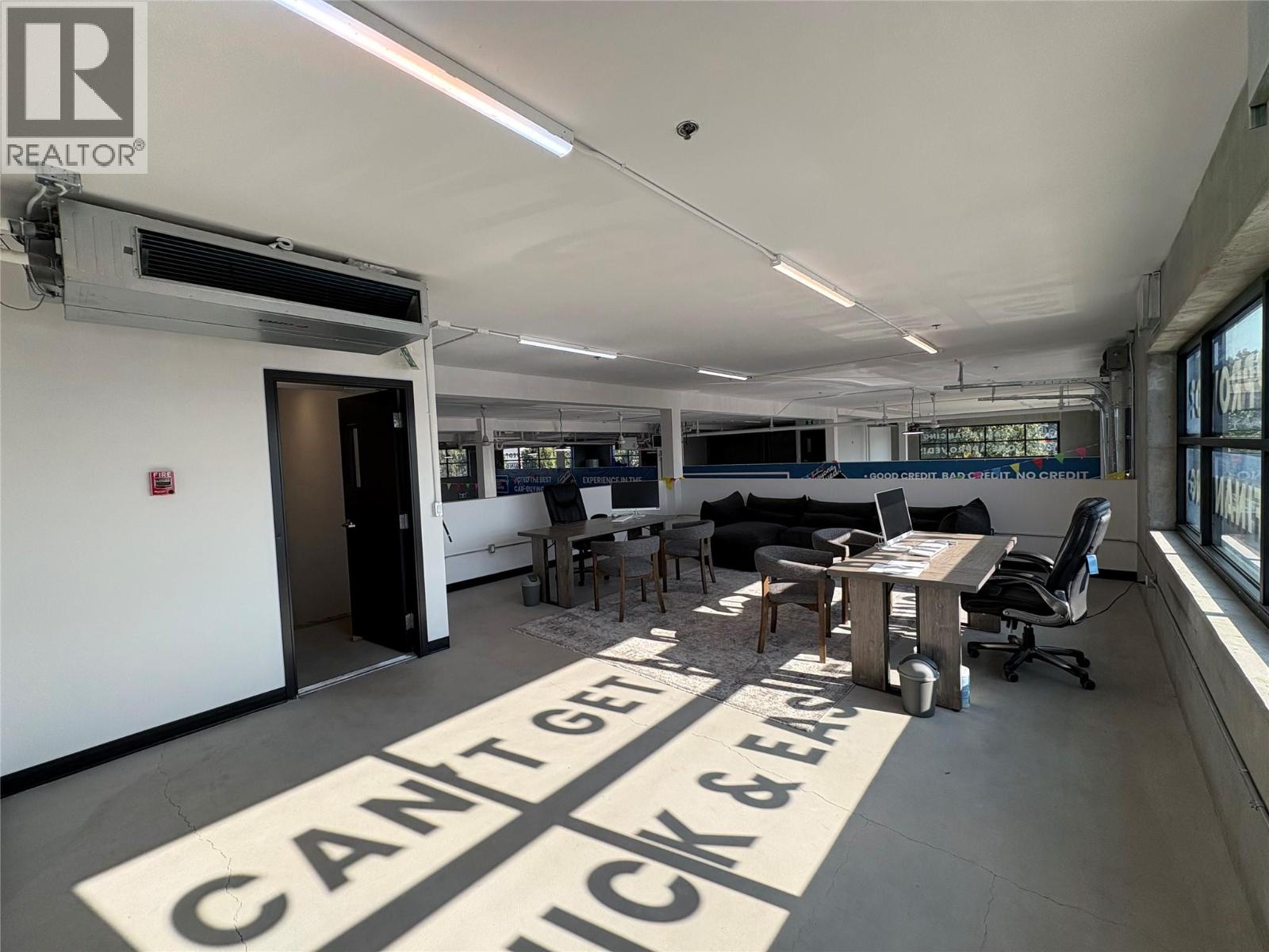 Picture for Unit #101, 2544 Enterprise  Way https://www.cirrealty.ca/reb/bc/7/10364117_8.jpg