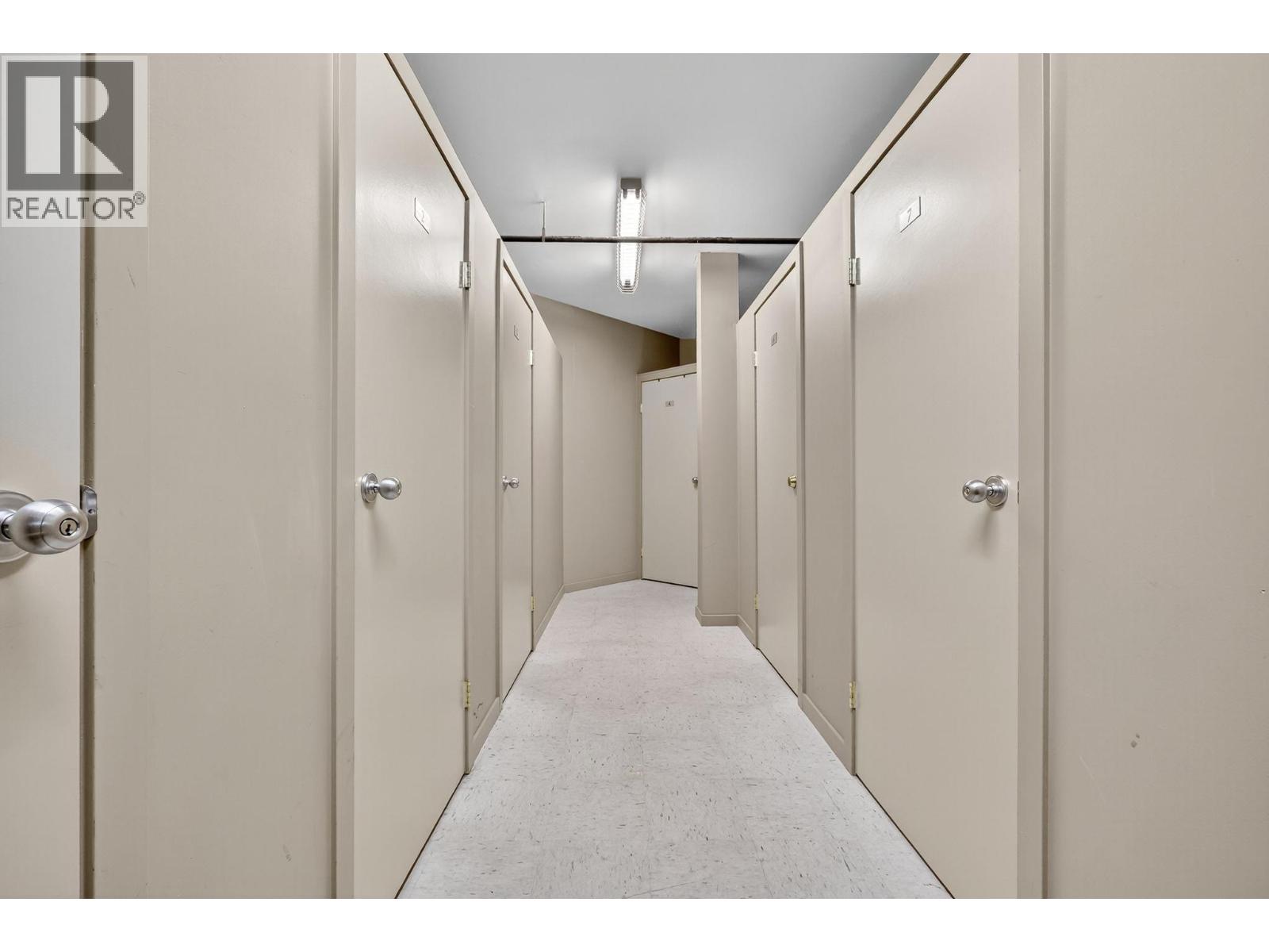 Picture for Unit #102, 305 Whitman  Road https://www.cirrealty.ca/reb/bc/7/10364297_36.jpg