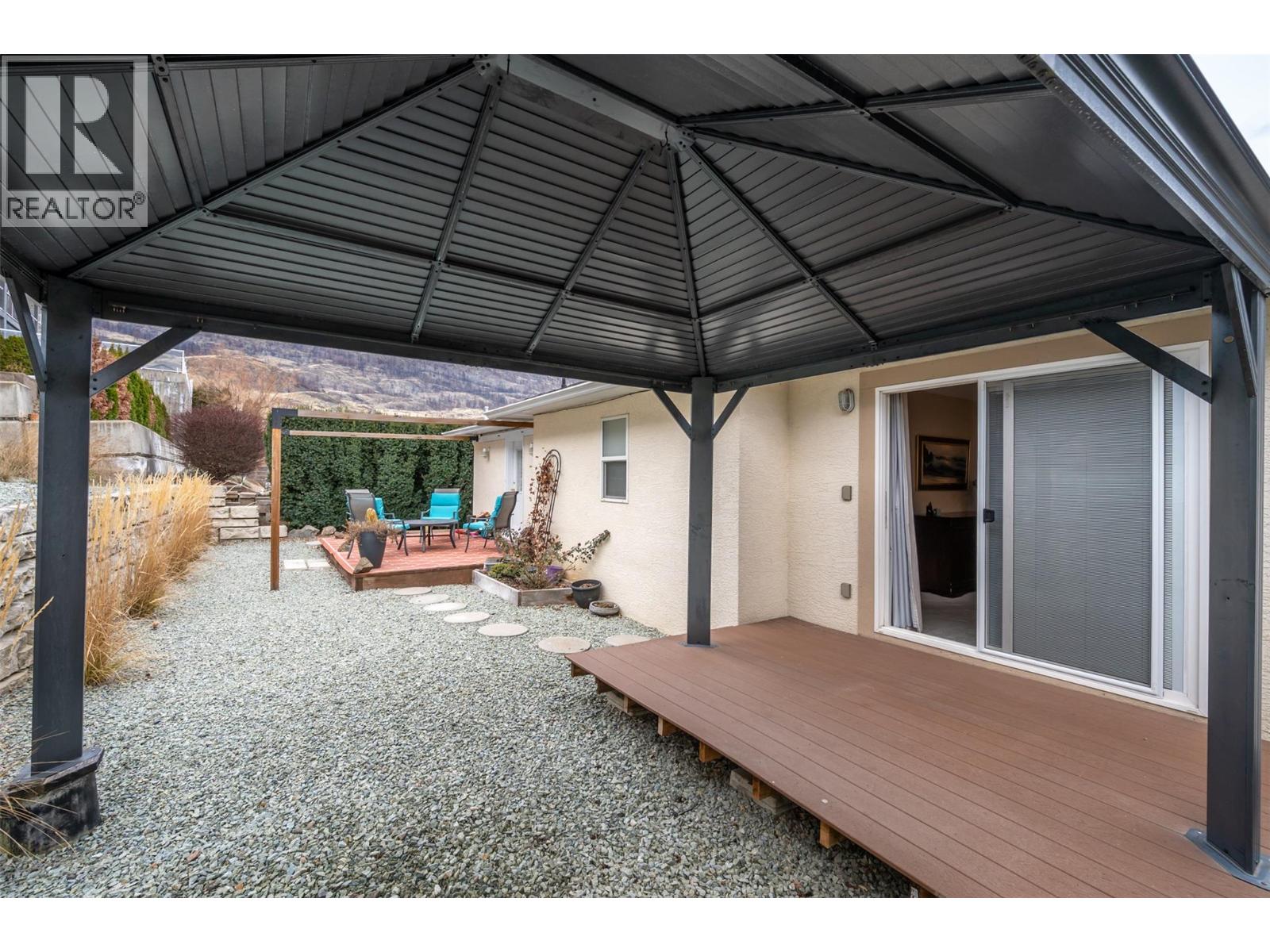 Picture for 11702 GOLF COURSE  Drive https://www.cirrealty.ca/reb/bc/7/10364307_15.jpg