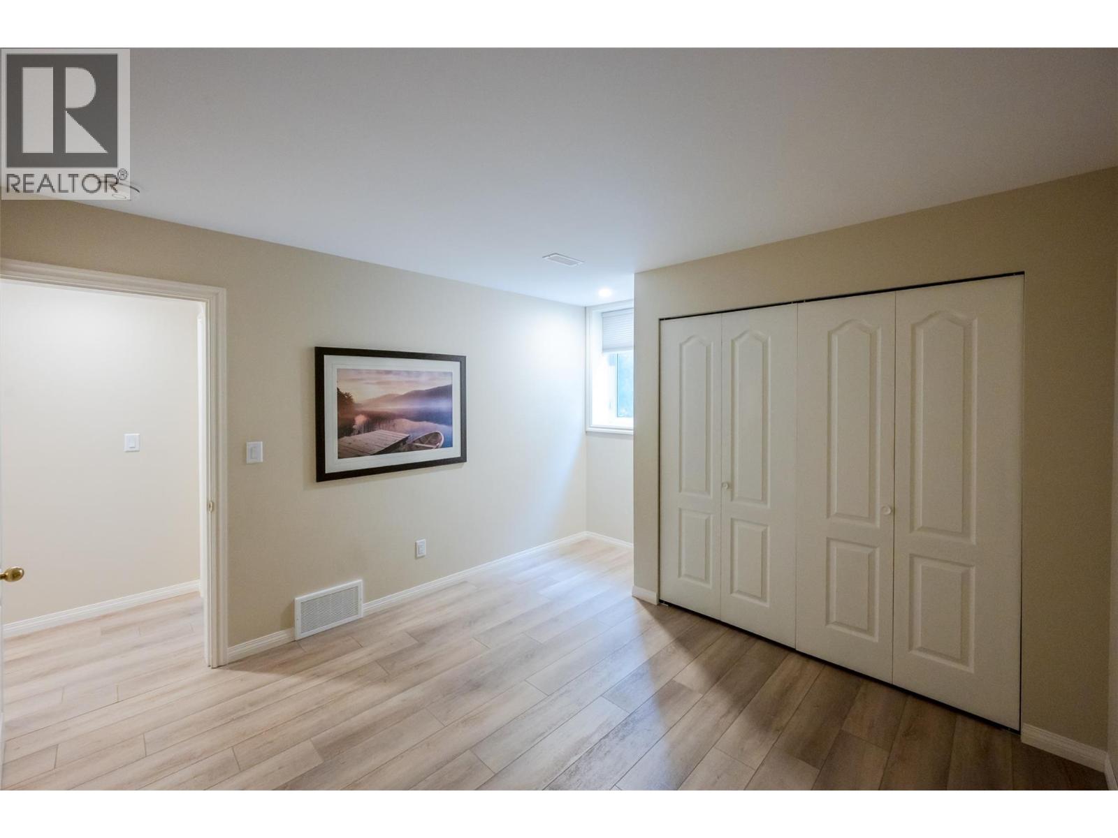 Picture for 11702 GOLF COURSE  Drive https://www.cirrealty.ca/reb/bc/7/10364307_20.jpg