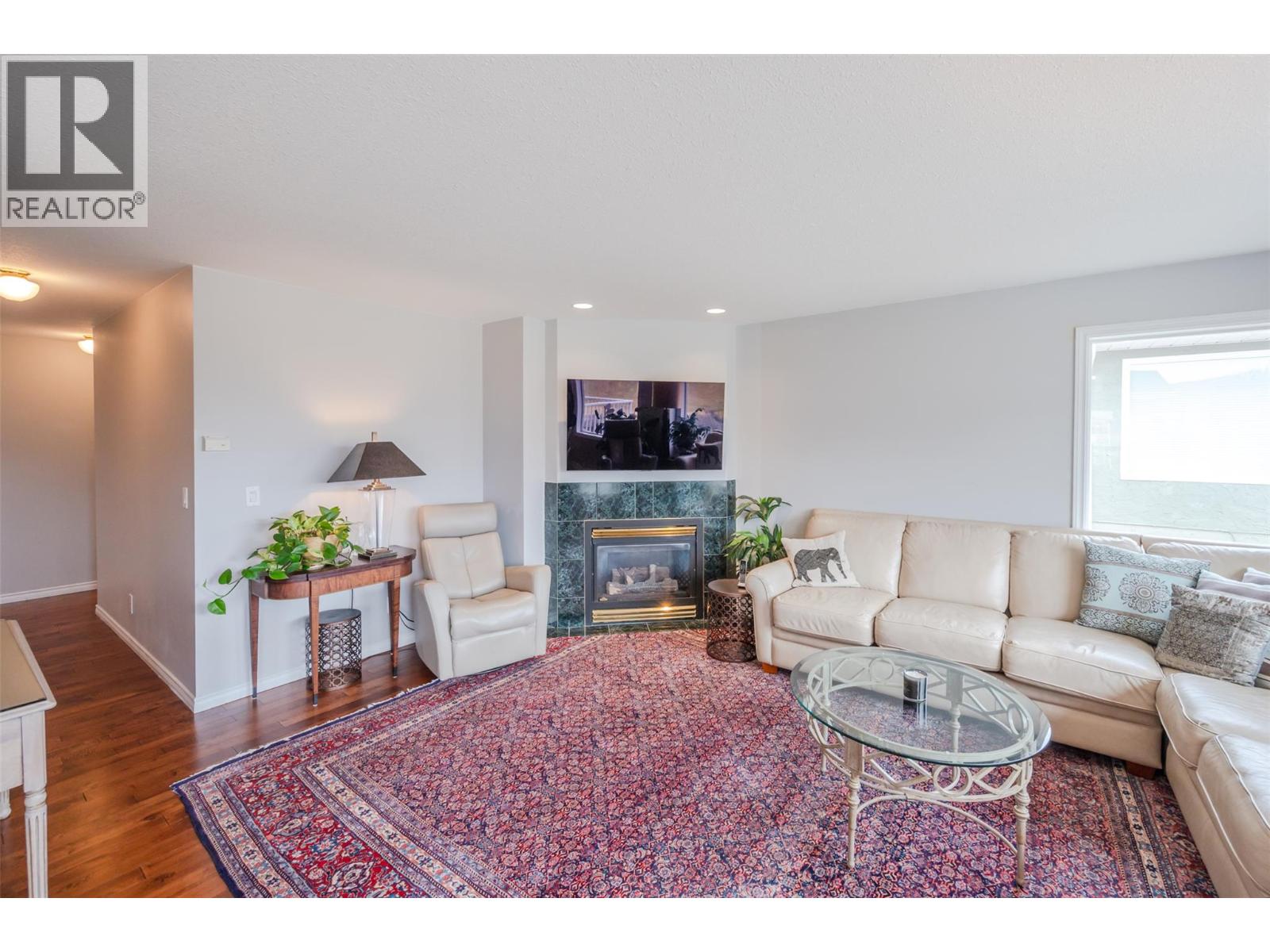 Picture for 11702 GOLF COURSE  Drive https://www.cirrealty.ca/reb/bc/7/10364307_30.jpg