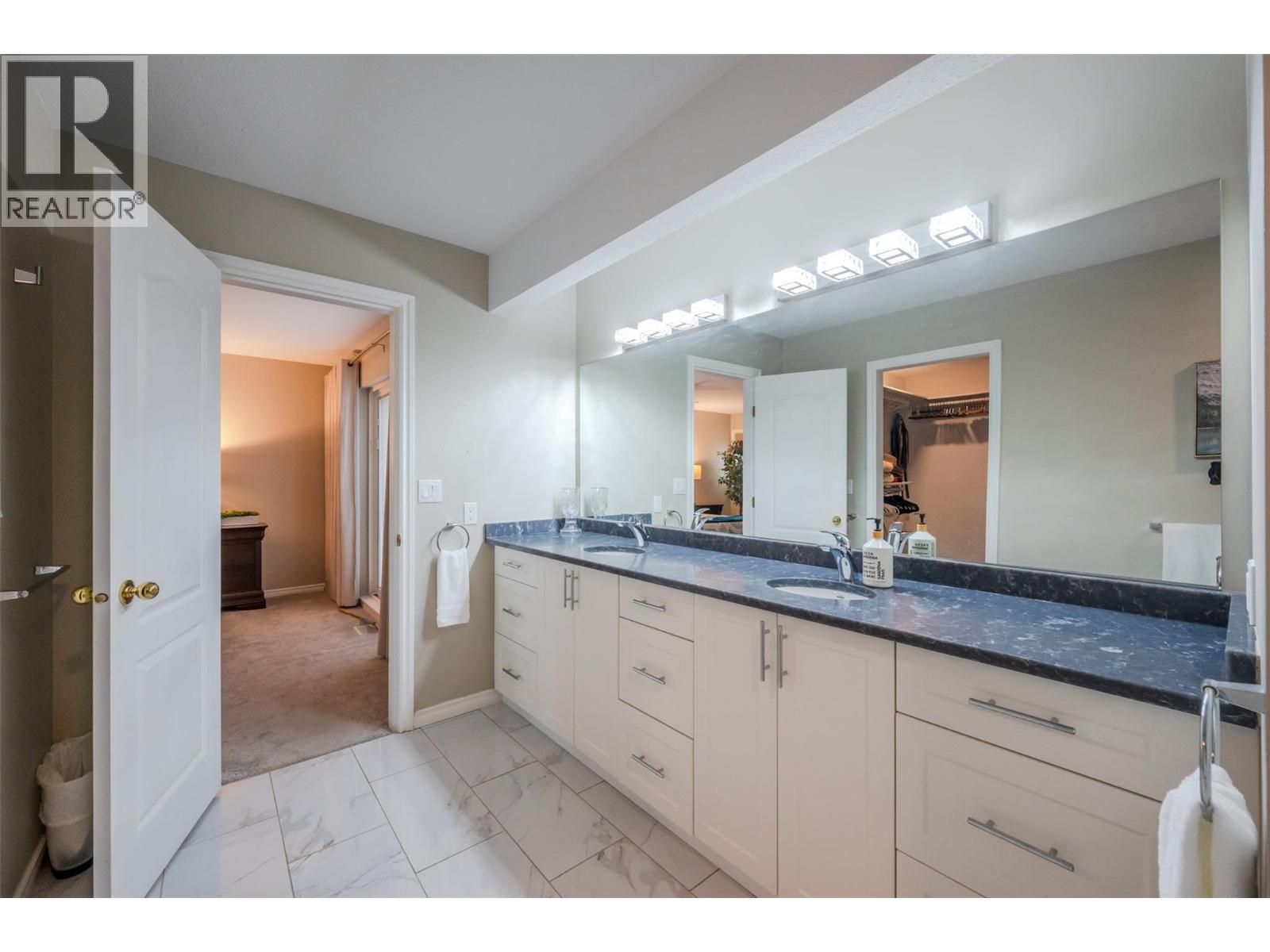 Picture for 11702 GOLF COURSE  Drive https://www.cirrealty.ca/reb/bc/7/10364307_46.jpg