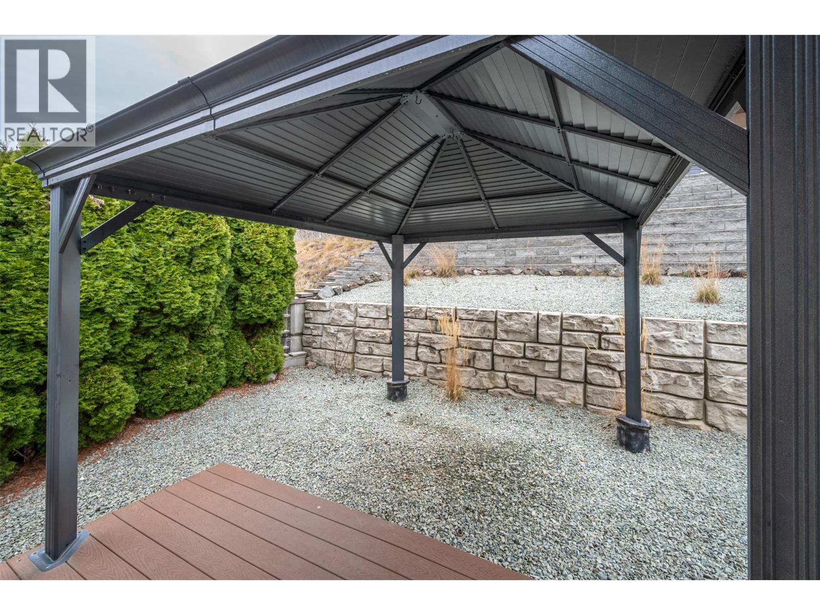 Picture for 11702 GOLF COURSE  Drive https://www.cirrealty.ca/reb/bc/7/10364307_48.jpg