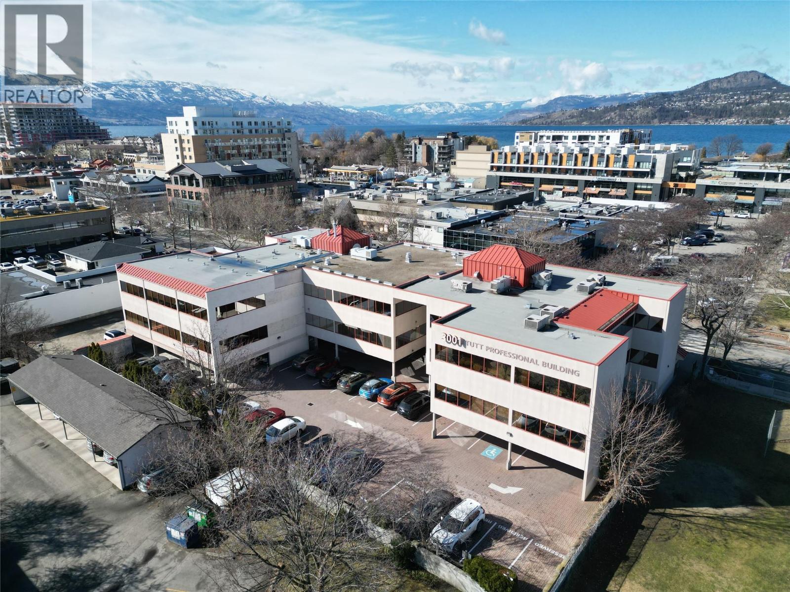 Picture for 3001 Tutt  Street https://www.cirrealty.ca/reb/bc/7/10364627_13.jpg