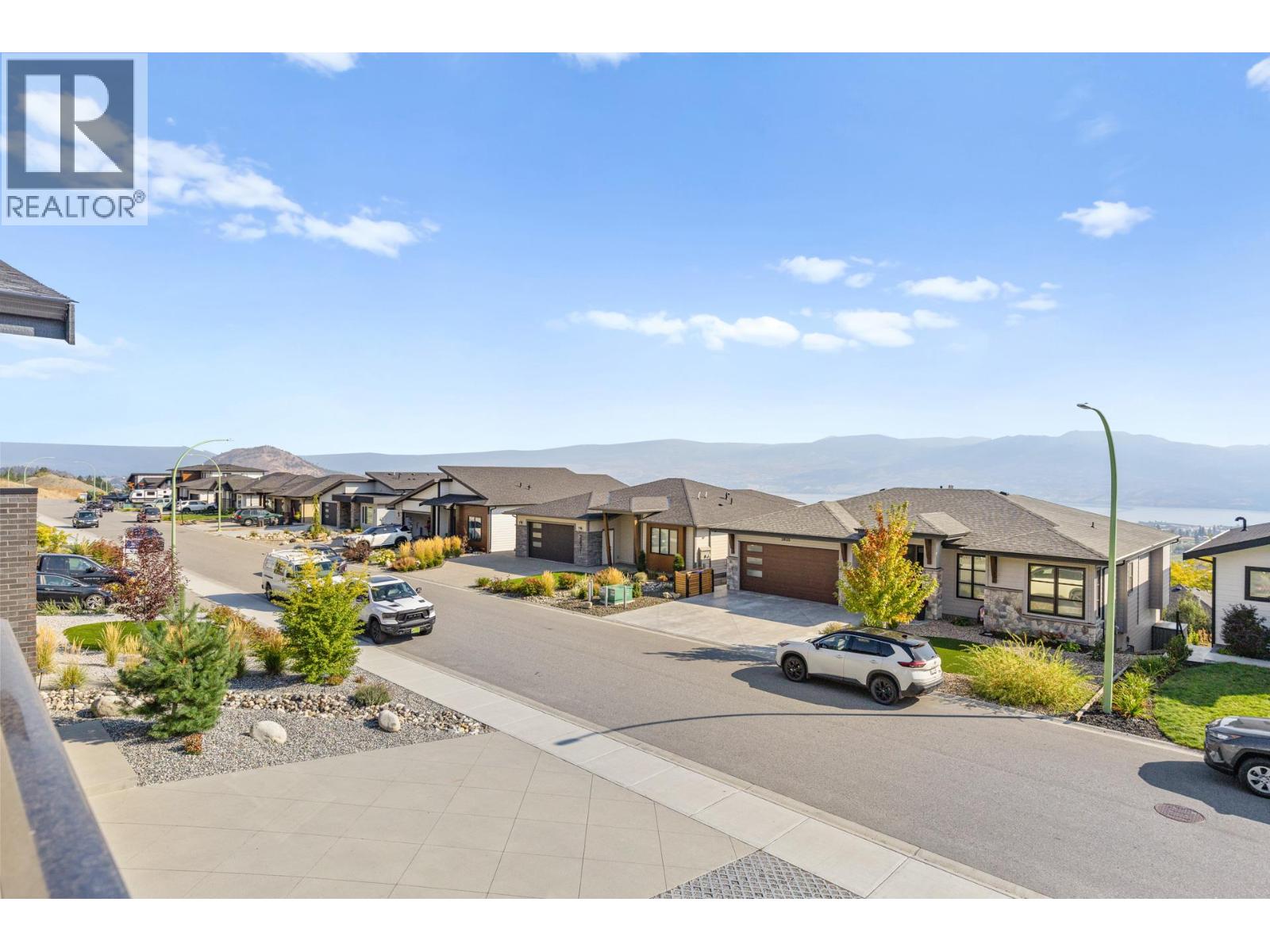 Picture for 2842 Copper Ridge  Drive https://www.cirrealty.ca/reb/bc/7/10364697_14.jpg