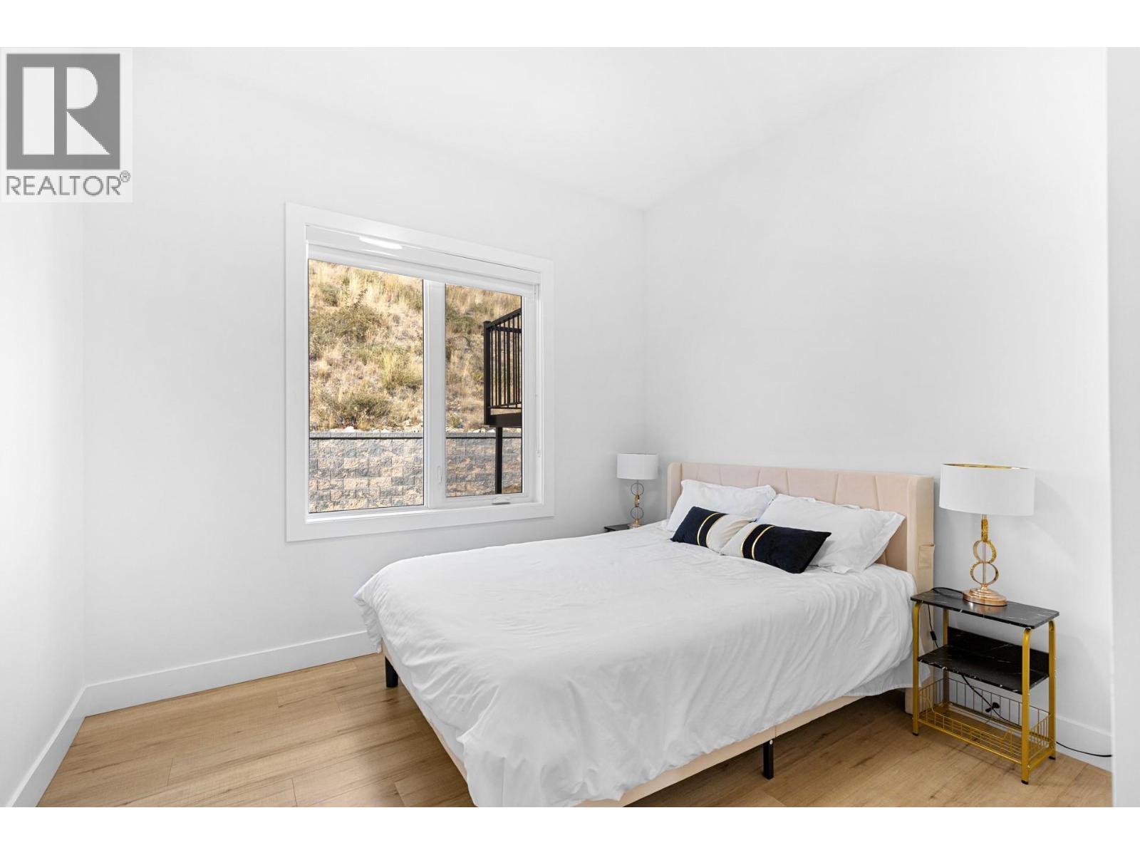 Picture for 2842 Copper Ridge  Drive https://www.cirrealty.ca/reb/bc/7/10364697_23.jpg