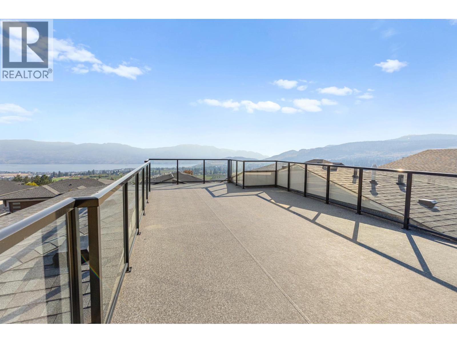 Picture for 2842 Copper Ridge  Drive https://www.cirrealty.ca/reb/bc/7/10364697_36.jpg