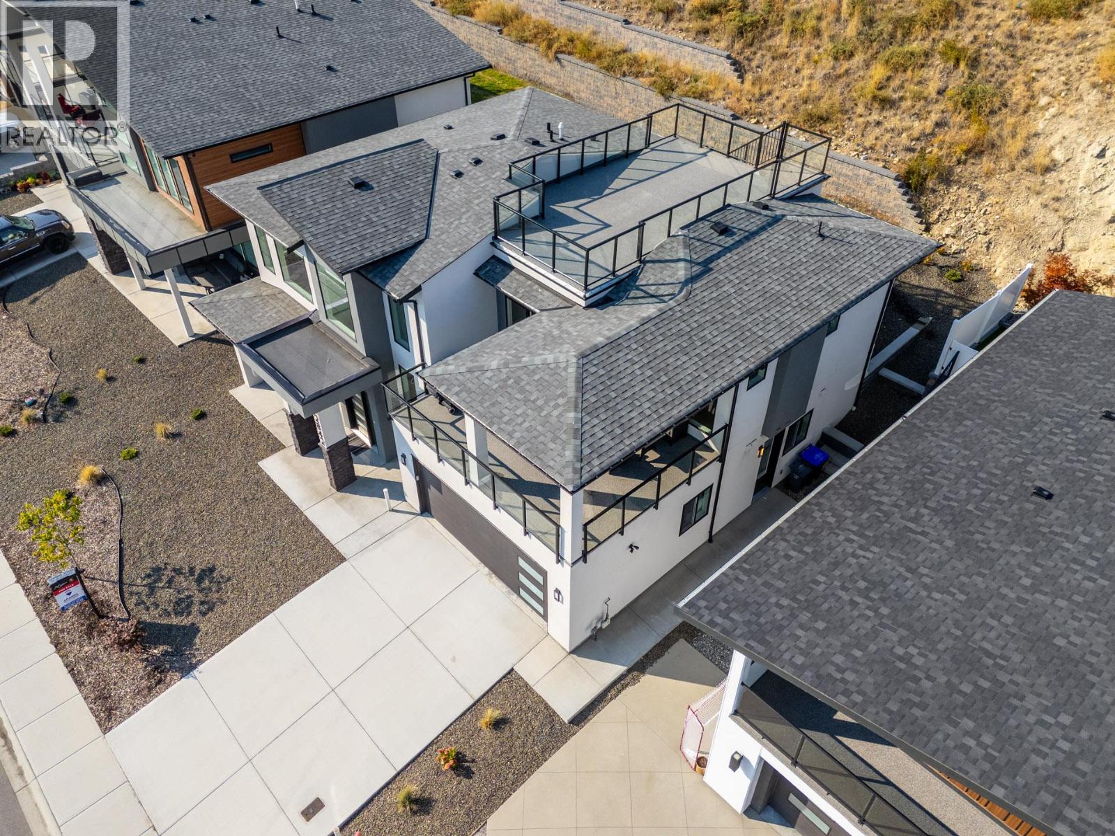 Picture for 2842 Copper Ridge  Drive https://www.cirrealty.ca/reb/bc/7/10364697_53.jpg