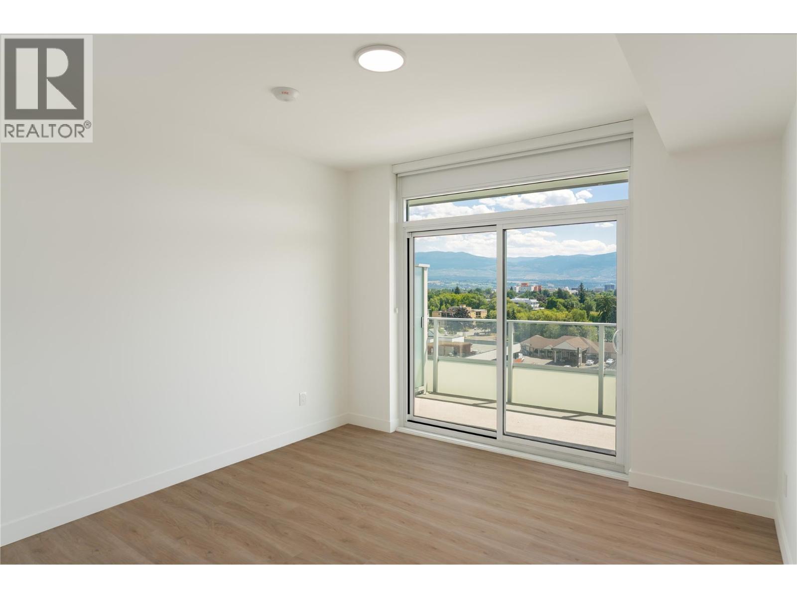 Picture for Unit #707, 238 Leon  Avenue https://www.cirrealty.ca/reb/bc/7/10365007_33.jpg