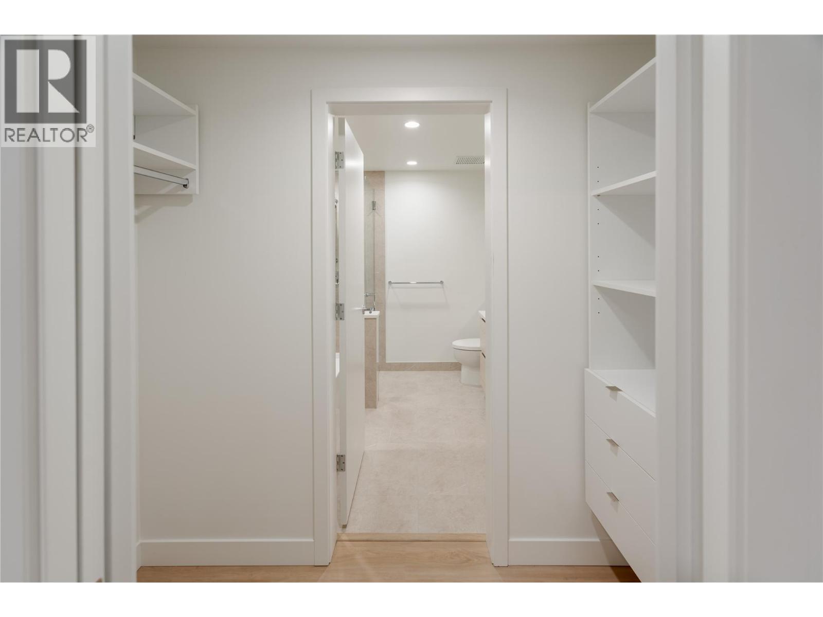 Picture for Unit #707, 238 Leon  Avenue https://www.cirrealty.ca/reb/bc/7/10365007_35.jpg