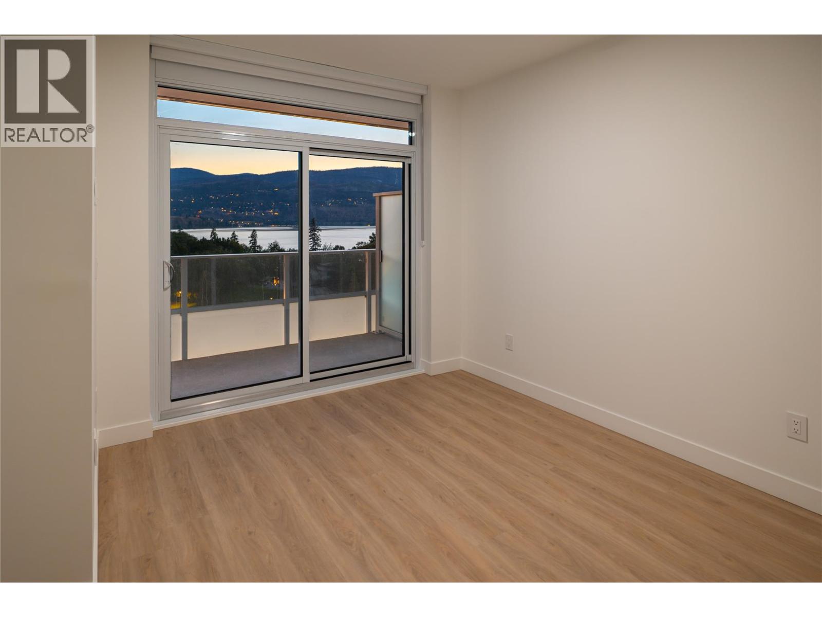 Picture for Unit #707, 238 Leon  Avenue https://www.cirrealty.ca/reb/bc/7/10365007_42.jpg