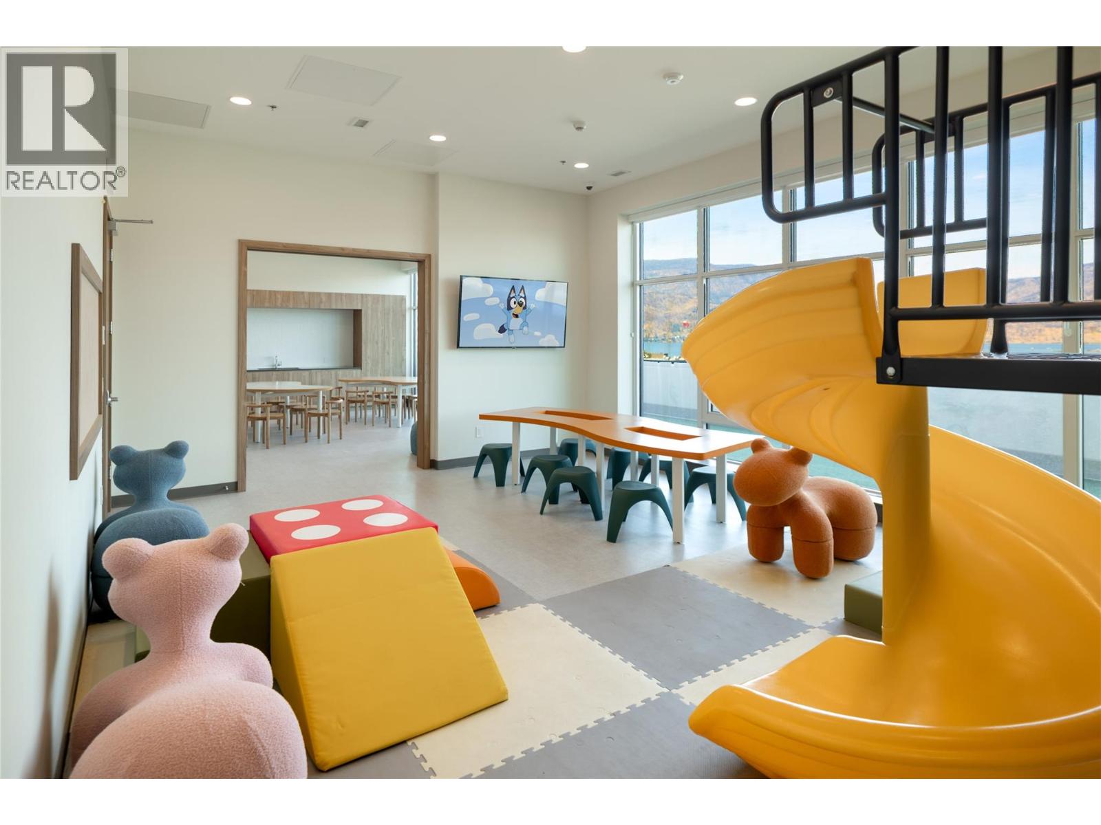 Picture for Unit #707, 238 Leon  Avenue https://www.cirrealty.ca/reb/bc/7/10365007_91.jpg