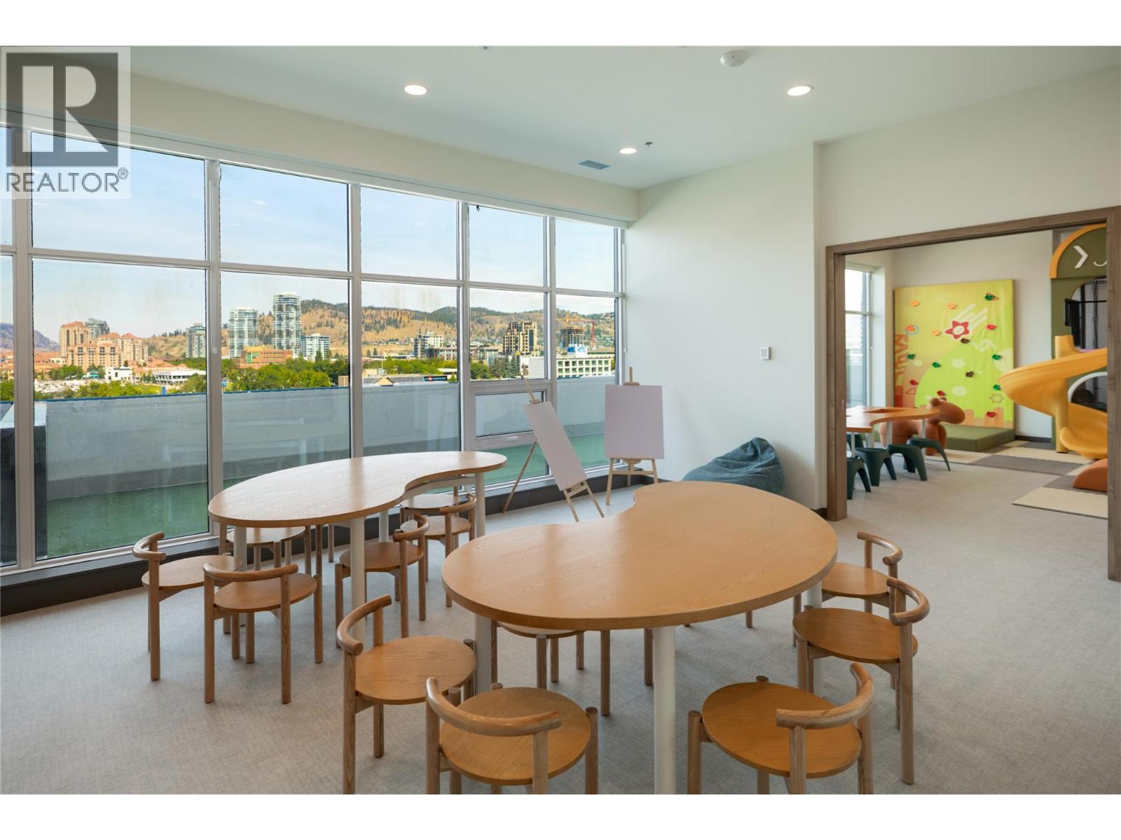 Picture for Unit #707, 238 Leon  Avenue https://www.cirrealty.ca/reb/bc/7/10365007_92.jpg