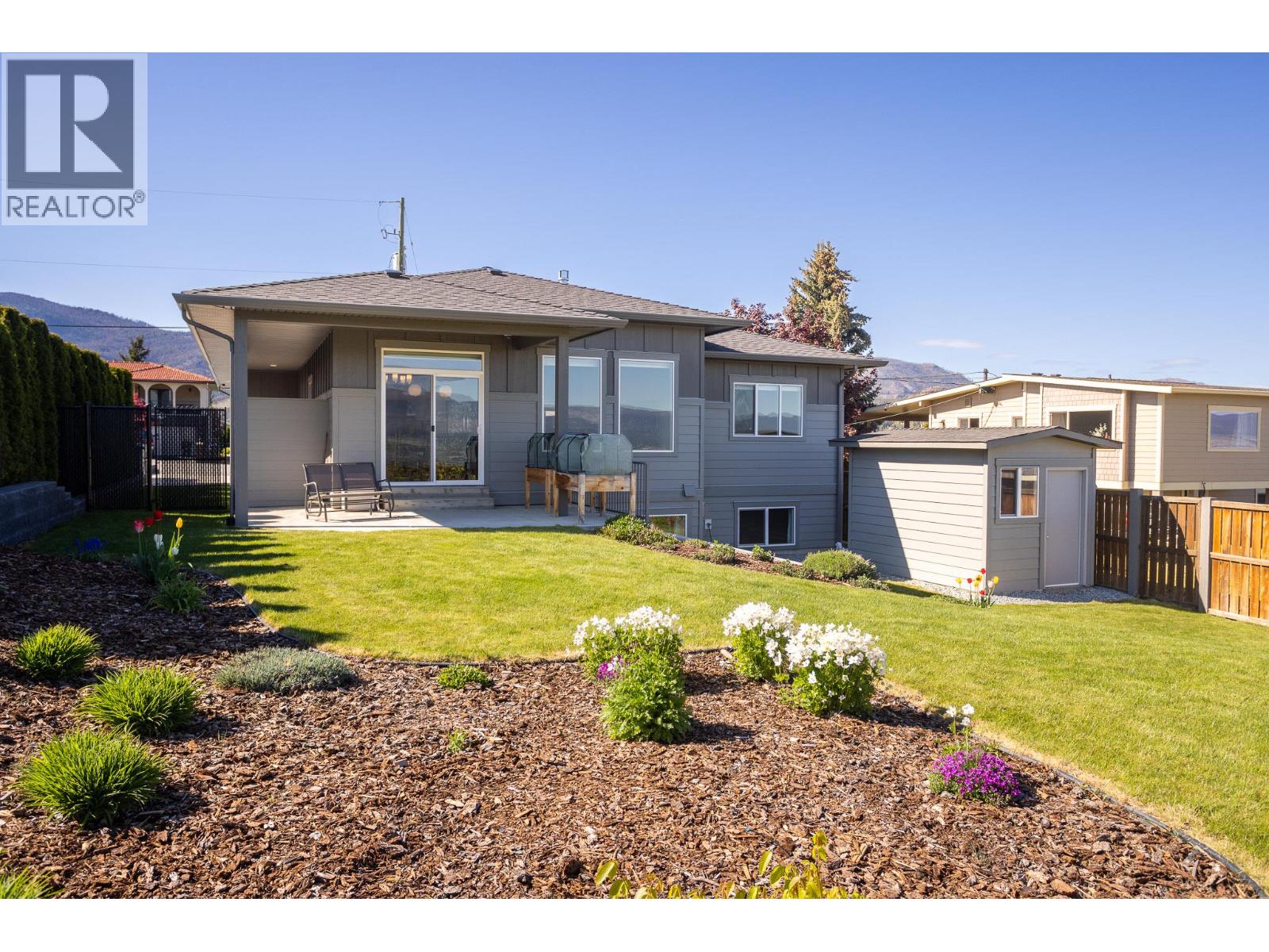 Picture for 2449 Harmon  Road https://www.cirrealty.ca/reb/bc/7/10365067_20.jpg
