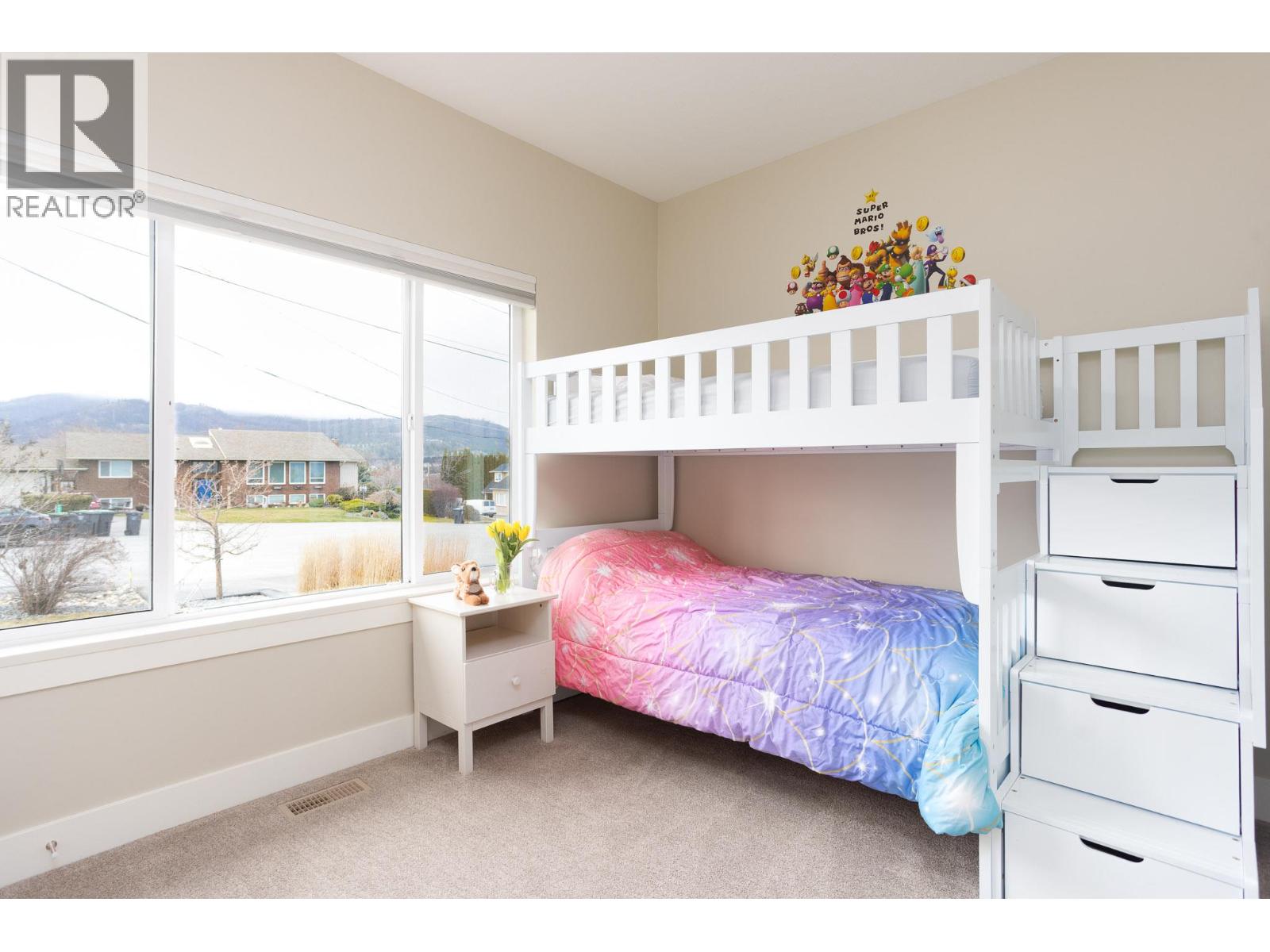 Picture for 2449 Harmon  Road https://www.cirrealty.ca/reb/bc/7/10365067_27.jpg