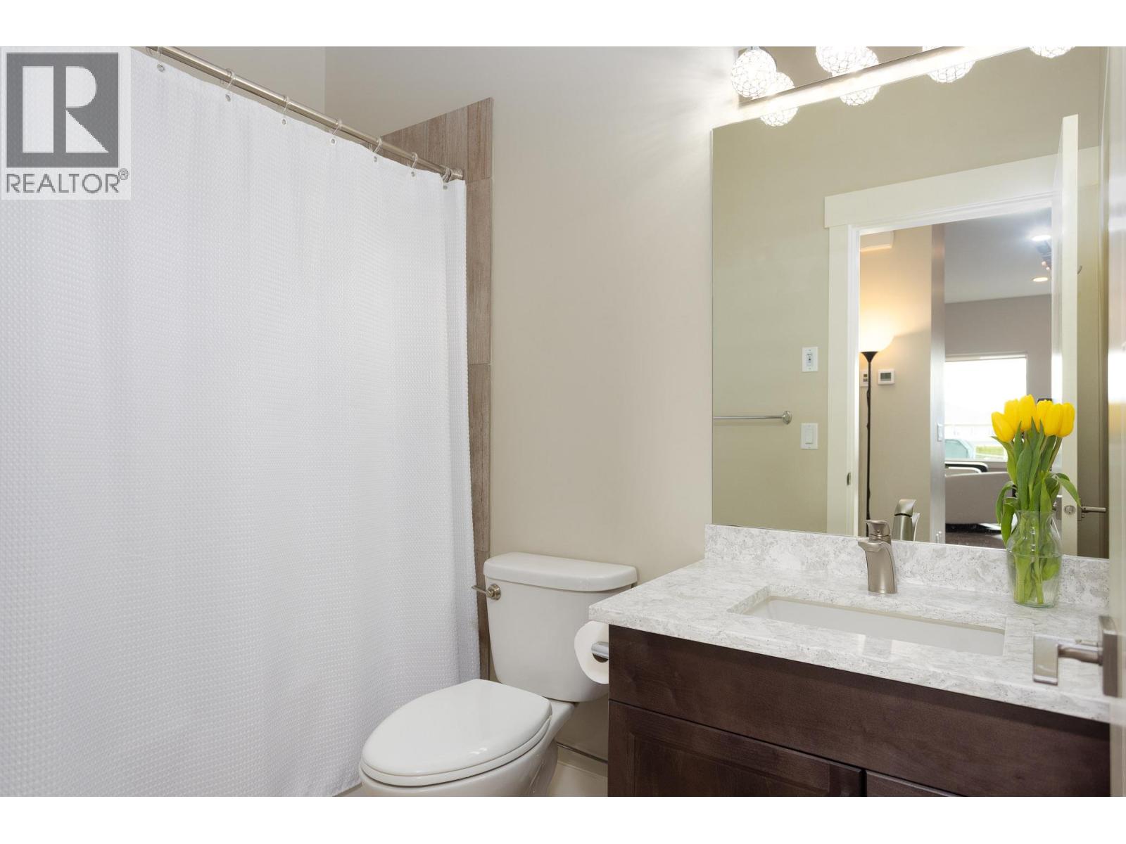 Picture for 2449 Harmon  Road https://www.cirrealty.ca/reb/bc/7/10365067_31.jpg