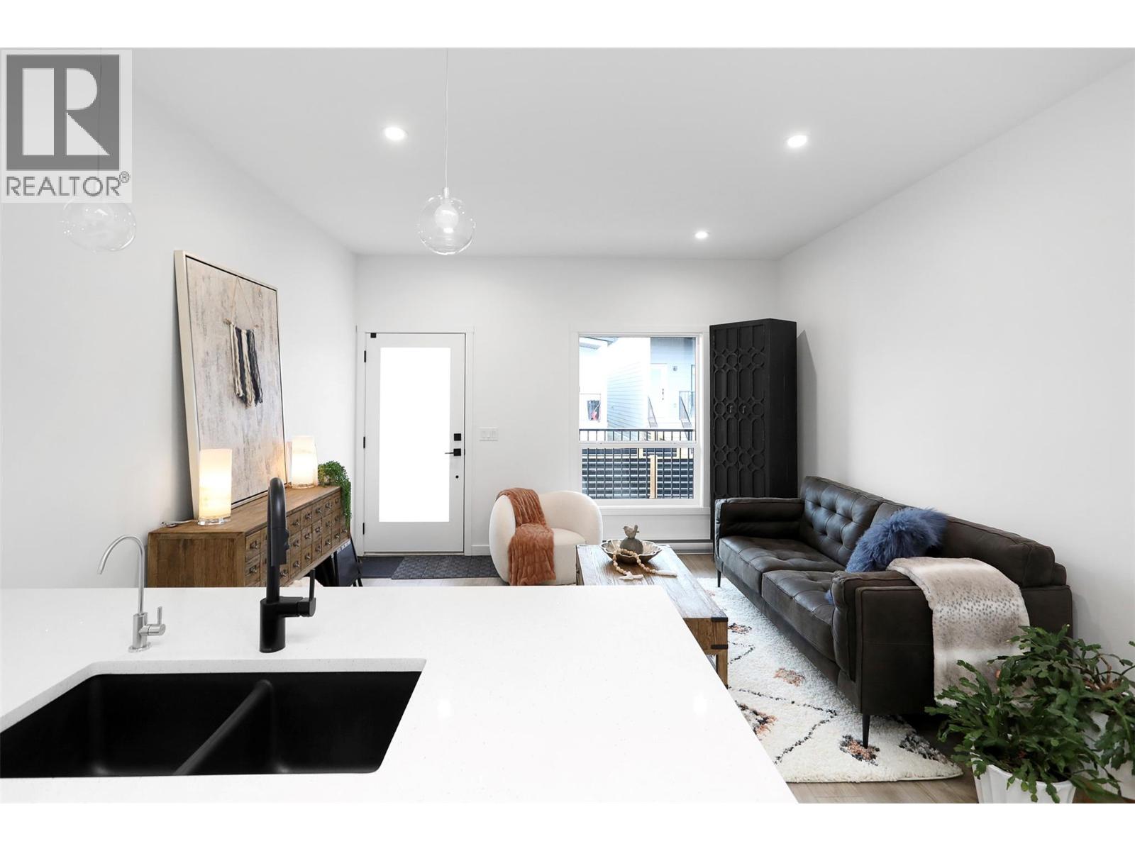 Picture for Unit #167, 8900 Jim Bailey  Road https://www.cirrealty.ca/reb/bc/7/10365207_8.jpg