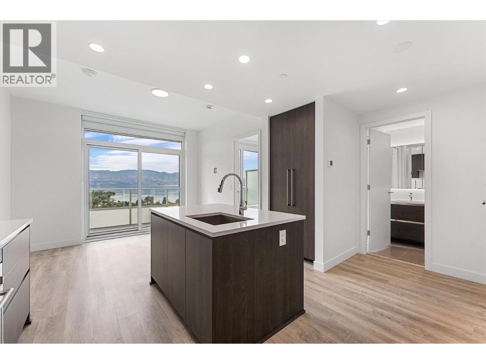 Picture for Unit #2205, 1626 Water  Street https://www.cirrealty.ca/reb/bc/7/10365217_23.jpg