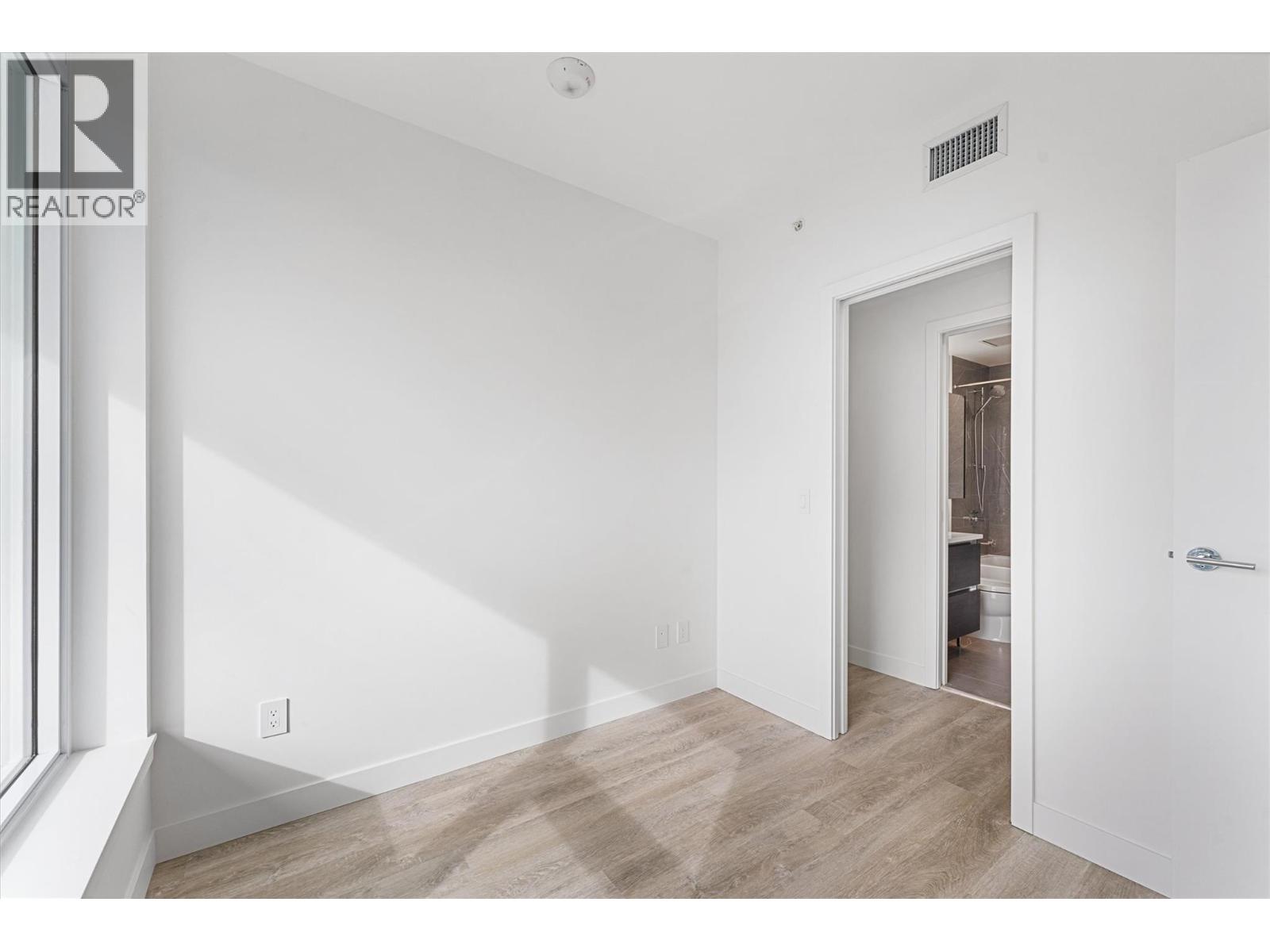 Picture for Unit #2205, 1626 Water  Street https://www.cirrealty.ca/reb/bc/7/10365217_32.jpg
