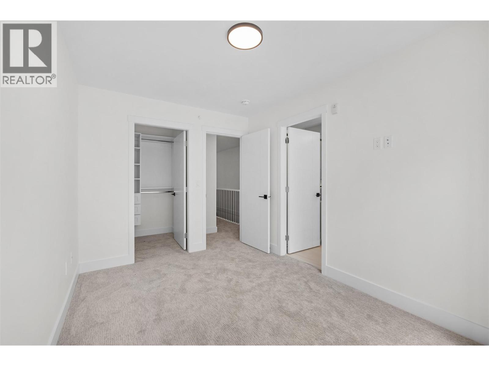 Picture for Unit #20, 1975 Shannon Lake  Road https://www.cirrealty.ca/reb/bc/7/10365257_23.jpg