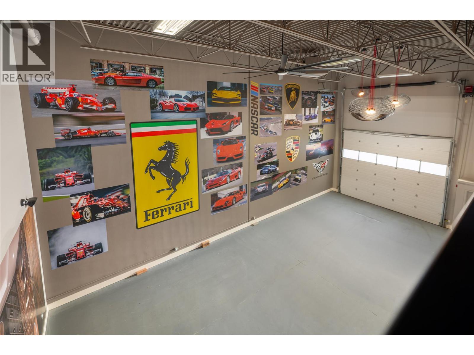 Picture for Unit #7, 2110 Matrix  Crescent https://www.cirrealty.ca/reb/bc/7/10365277_19.jpg