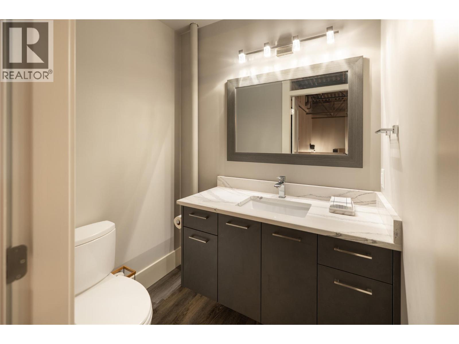 Picture for Unit #7, 2110 Matrix  Crescent https://www.cirrealty.ca/reb/bc/7/10365277_8.jpg