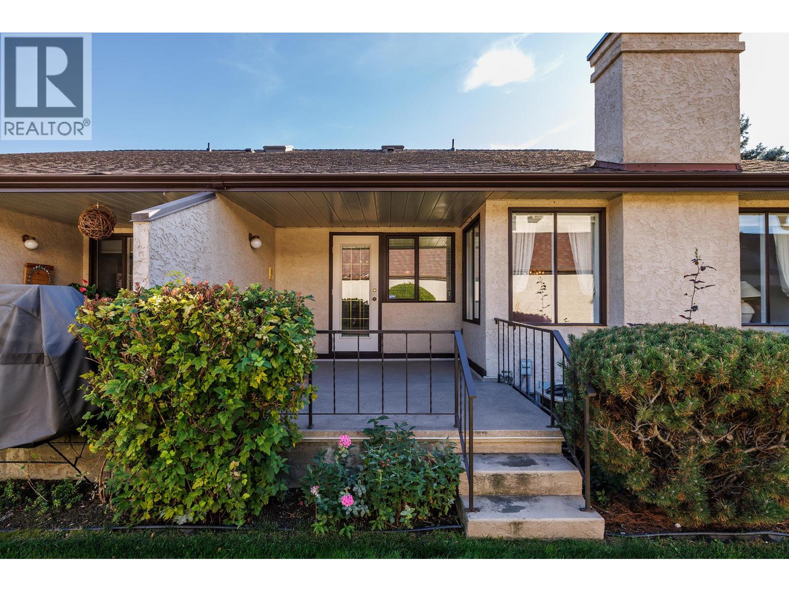 Picture for Unit #9, 2200 Gordon  Drive https://www.cirrealty.ca/reb/bc/7/10365297_14.jpg