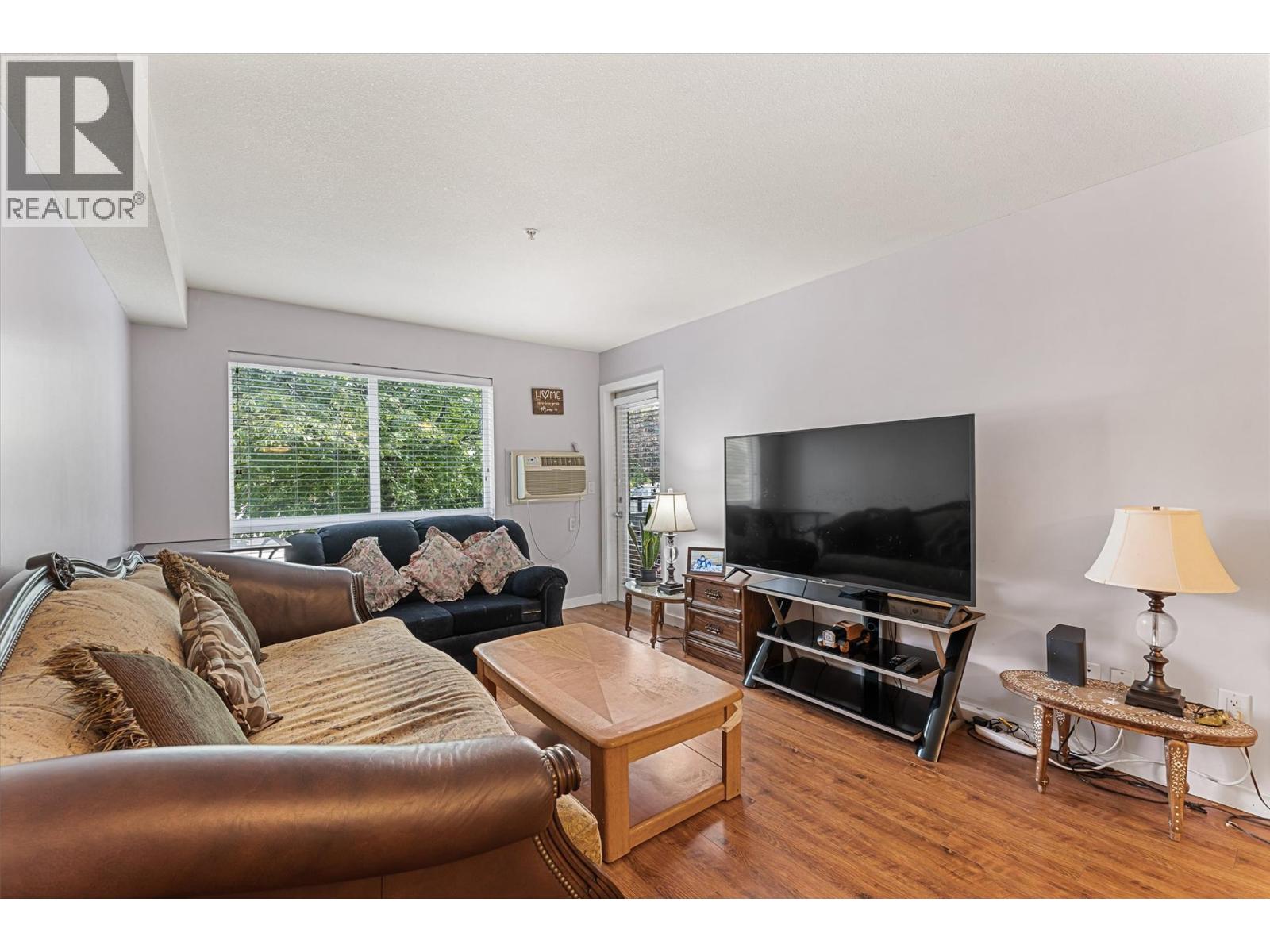 Picture for Unit #113, 260 Franklyn  Road