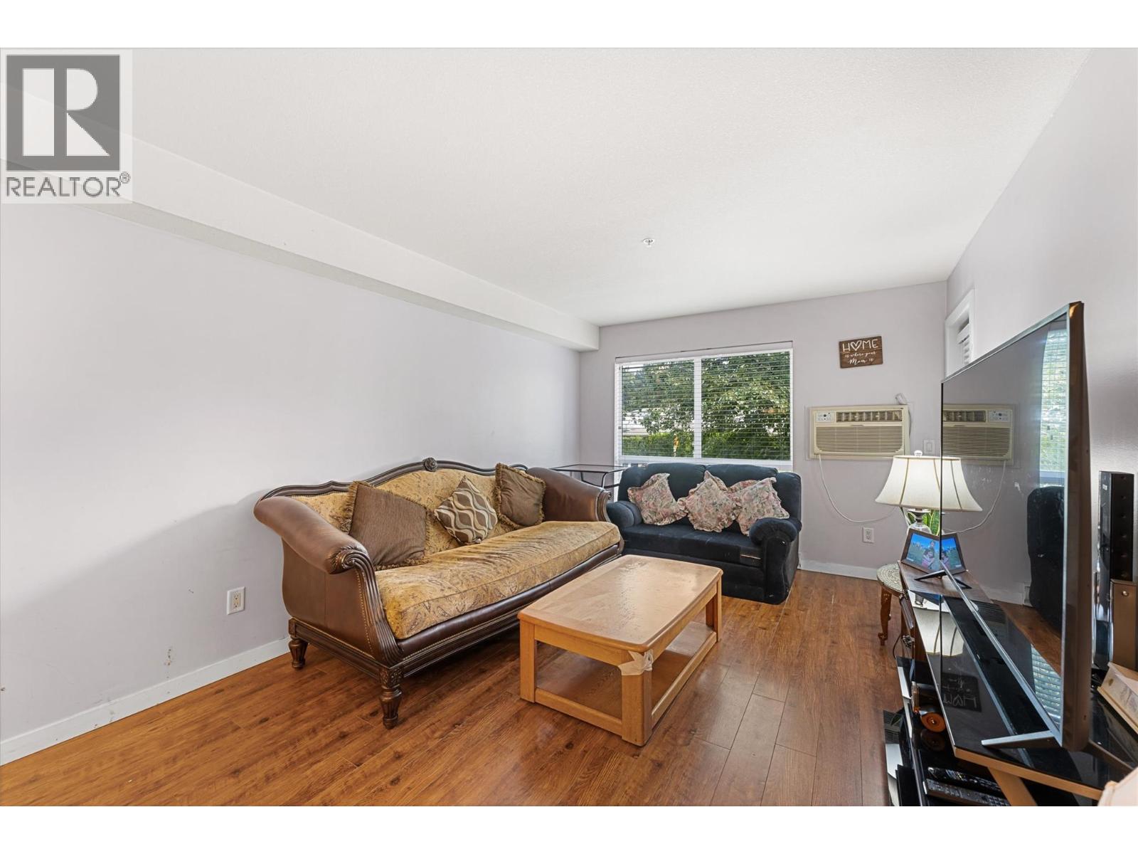 Picture for Unit #113, 260 Franklyn  Road