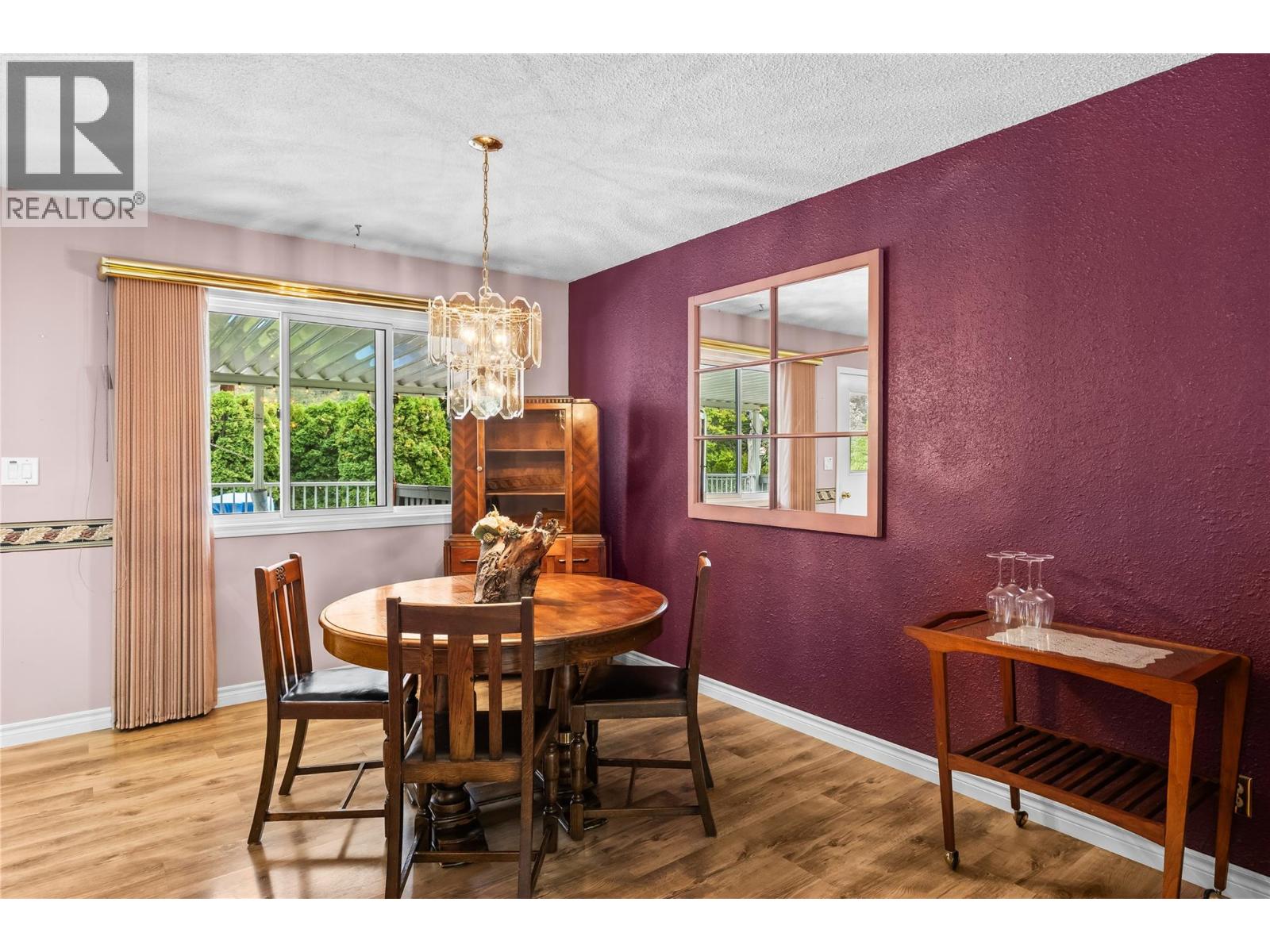 Picture for 2783 Capri  Road https://www.cirrealty.ca/reb/bc/7/10365657_14.jpg