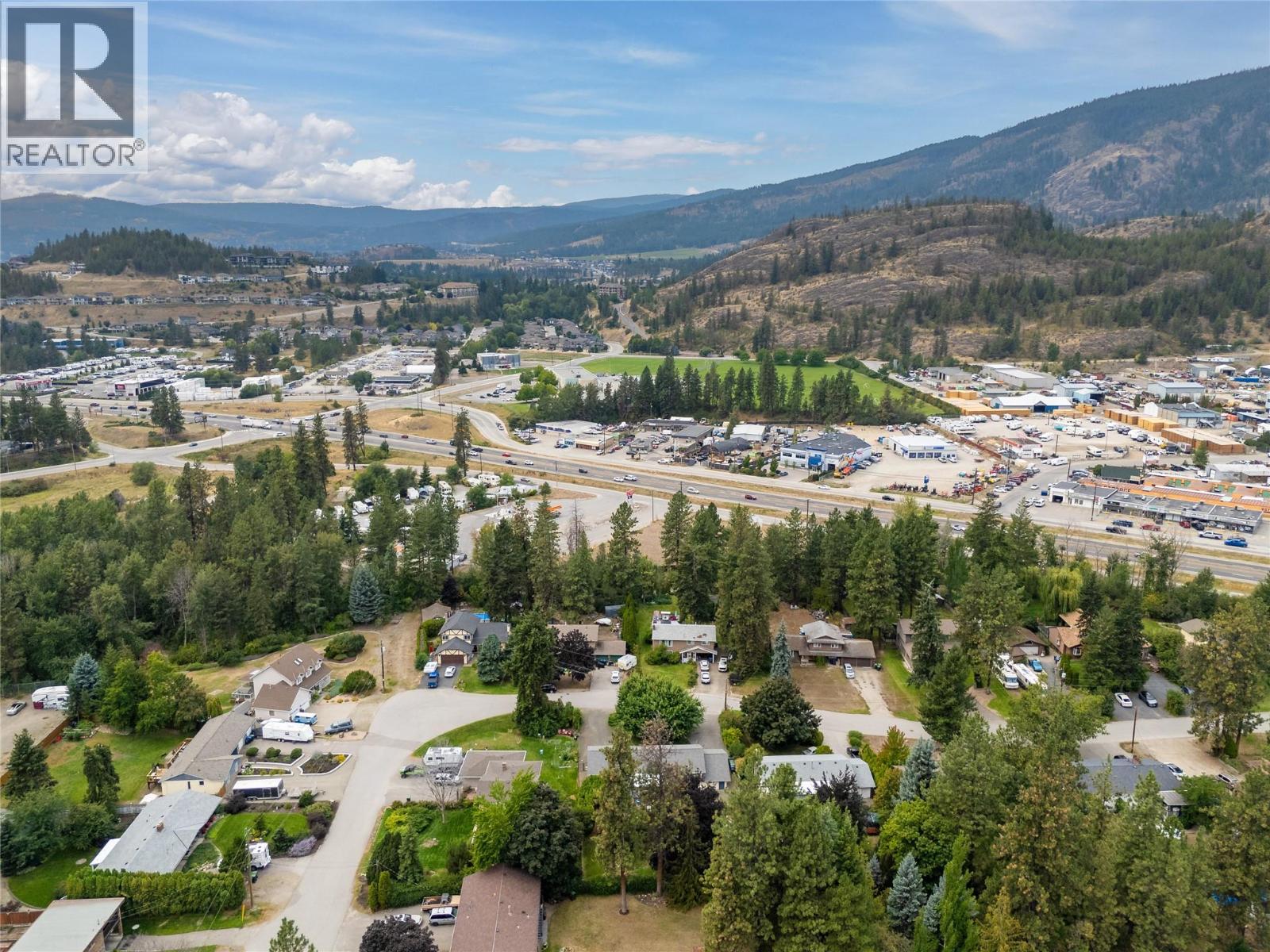 Picture for 2783 Capri  Road https://www.cirrealty.ca/reb/bc/7/10365657_50.jpg